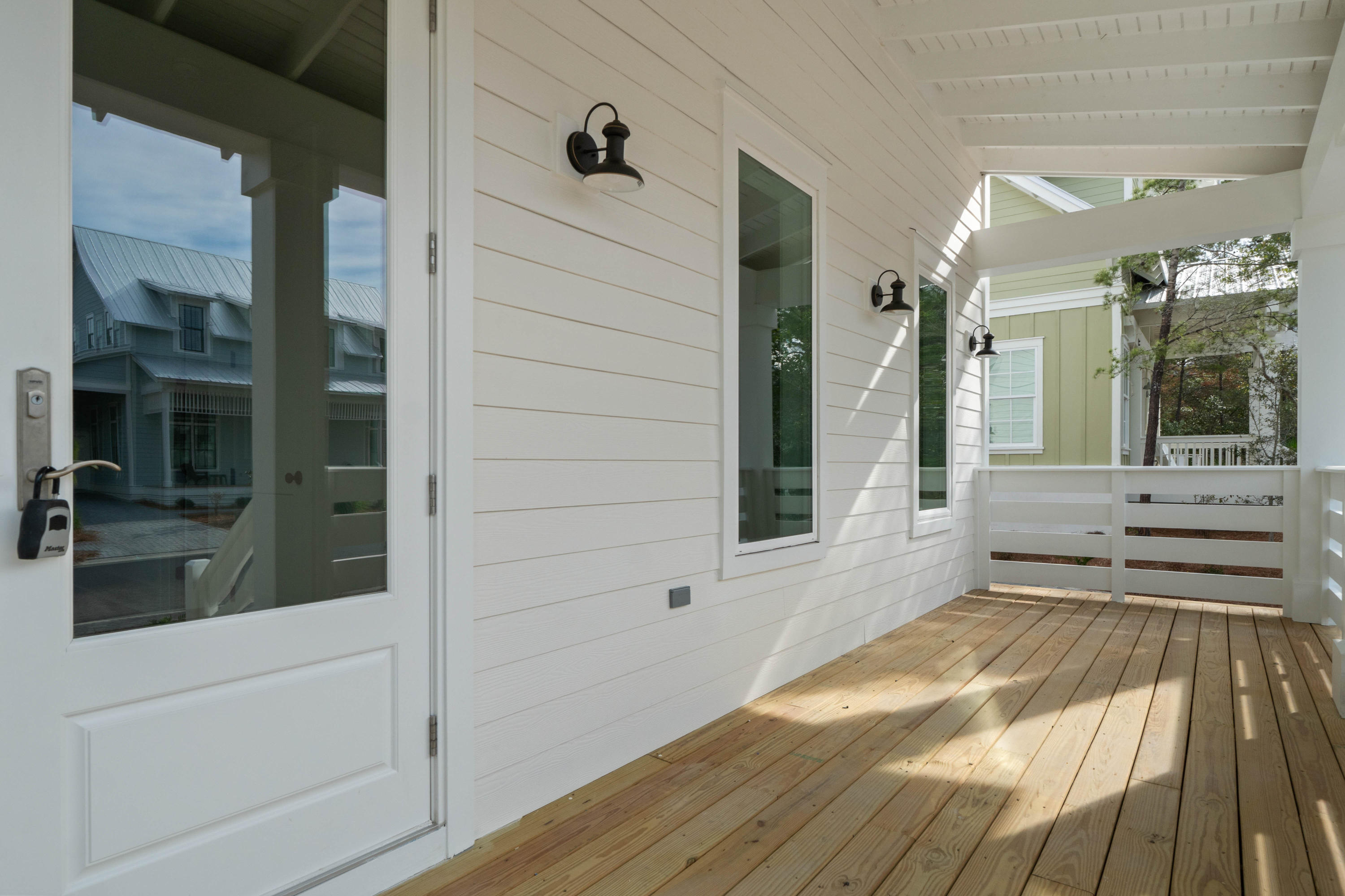 LAKESIDE AT BLUE MOUNTAIN BEACH - Residential