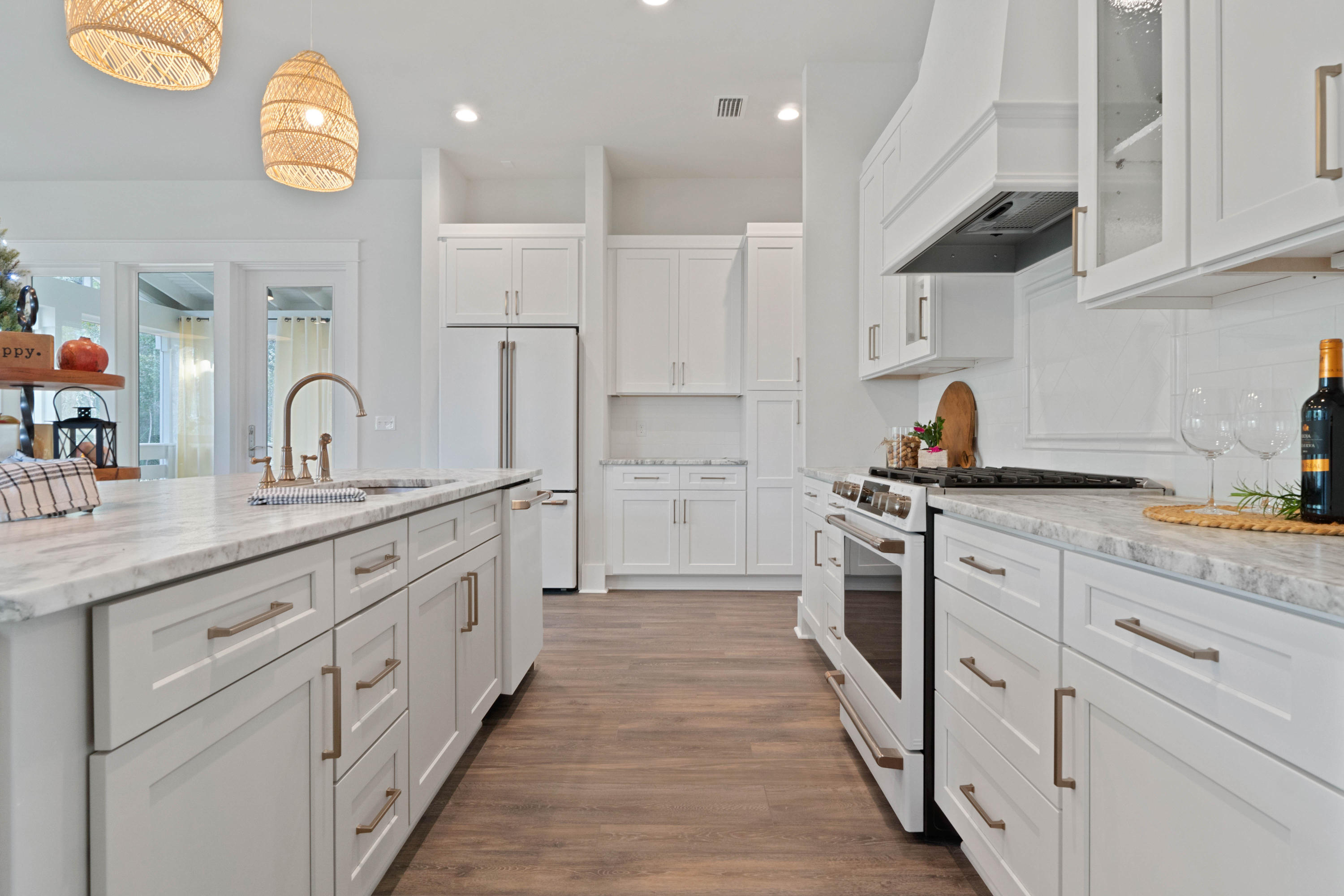 LAKESIDE AT BLUE MOUNTAIN BEACH - Residential