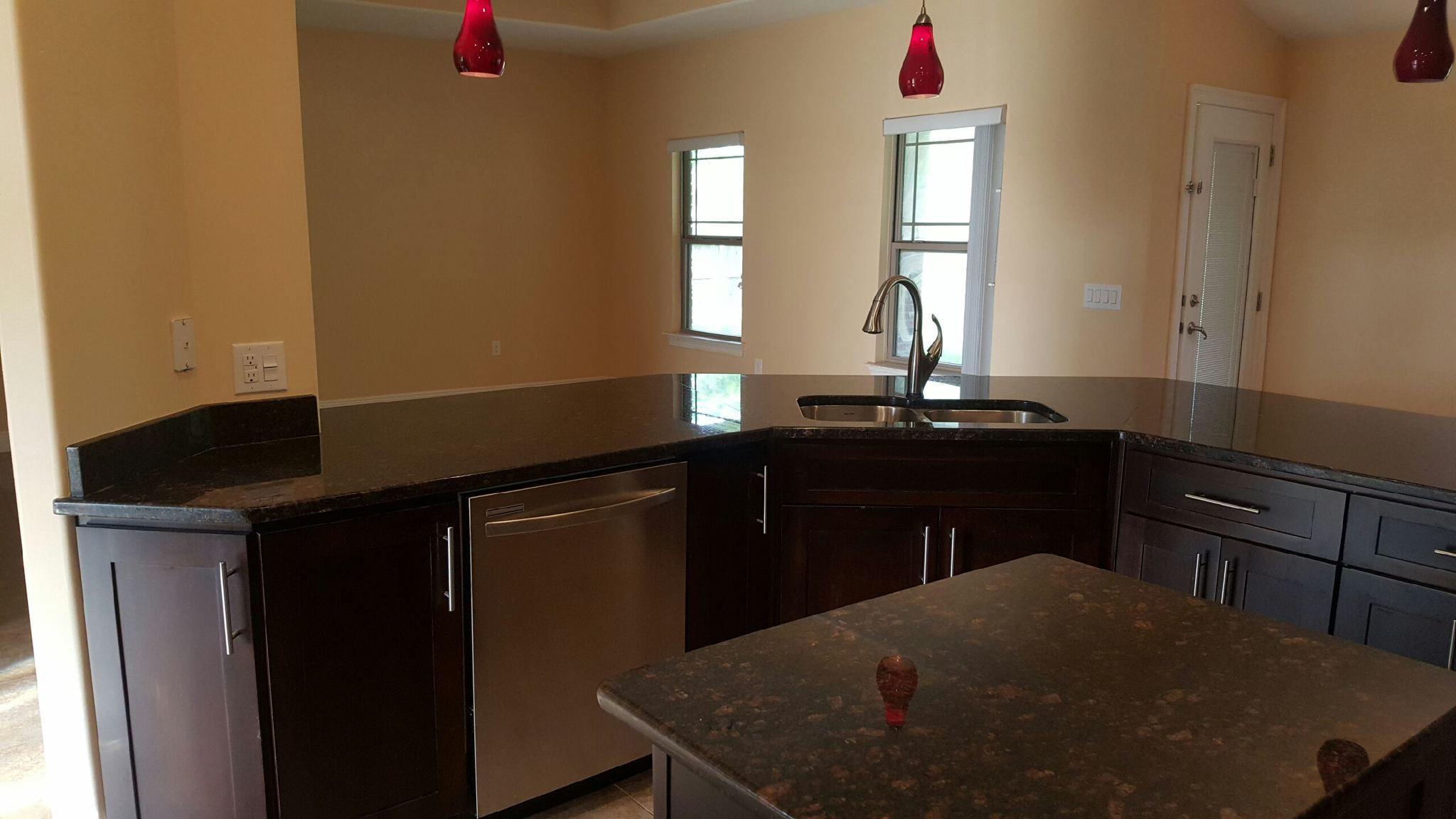 HOLLEY BY THE SEA - Residential