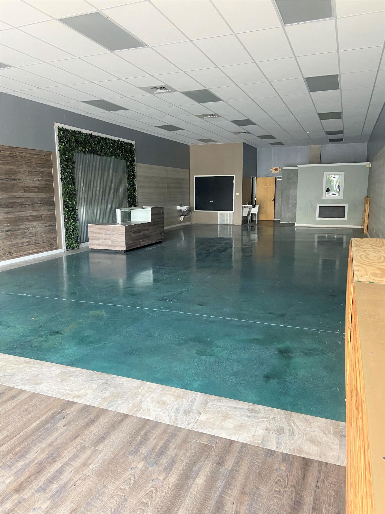 - Commercial Lease
