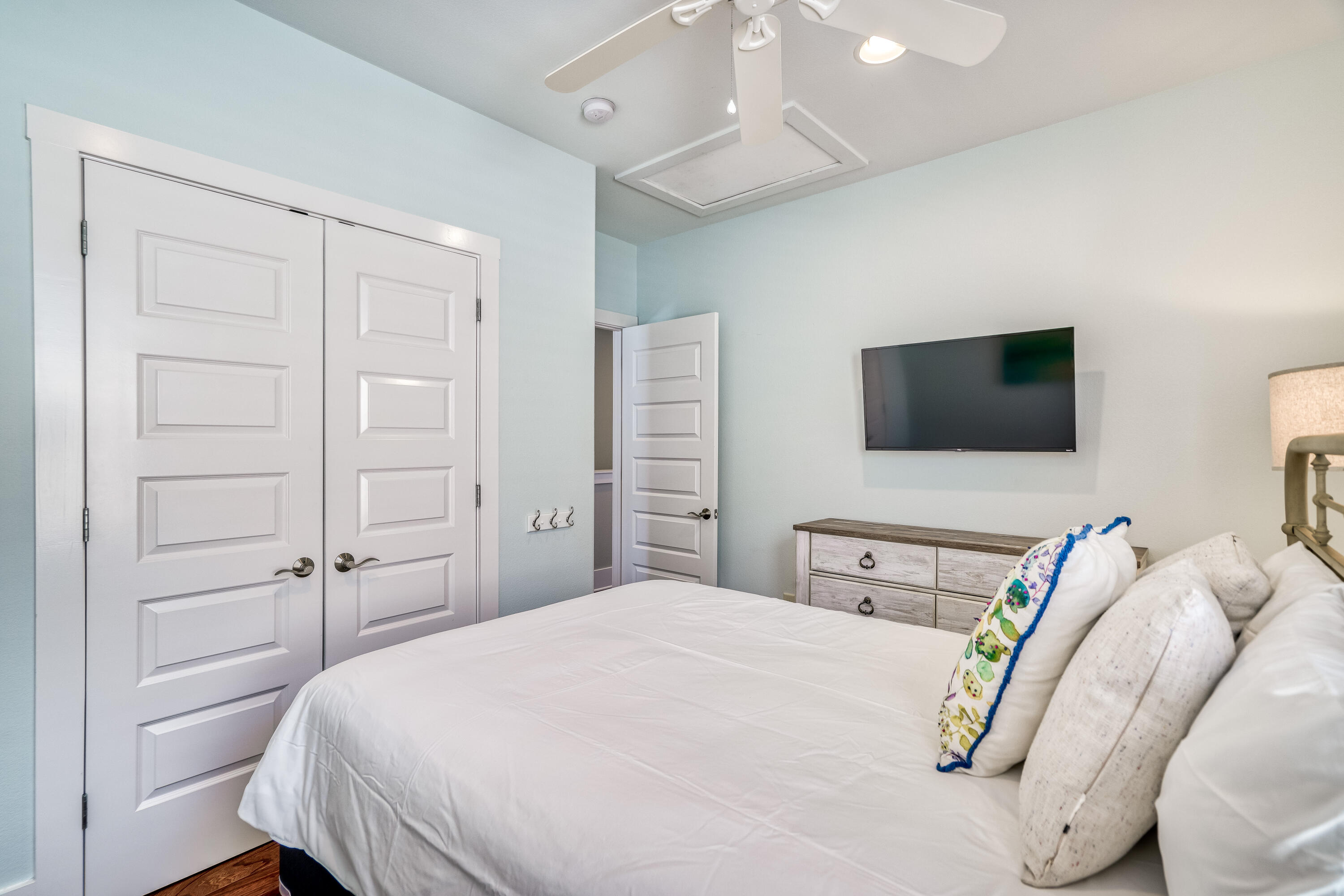 BEACH NEST - Residential