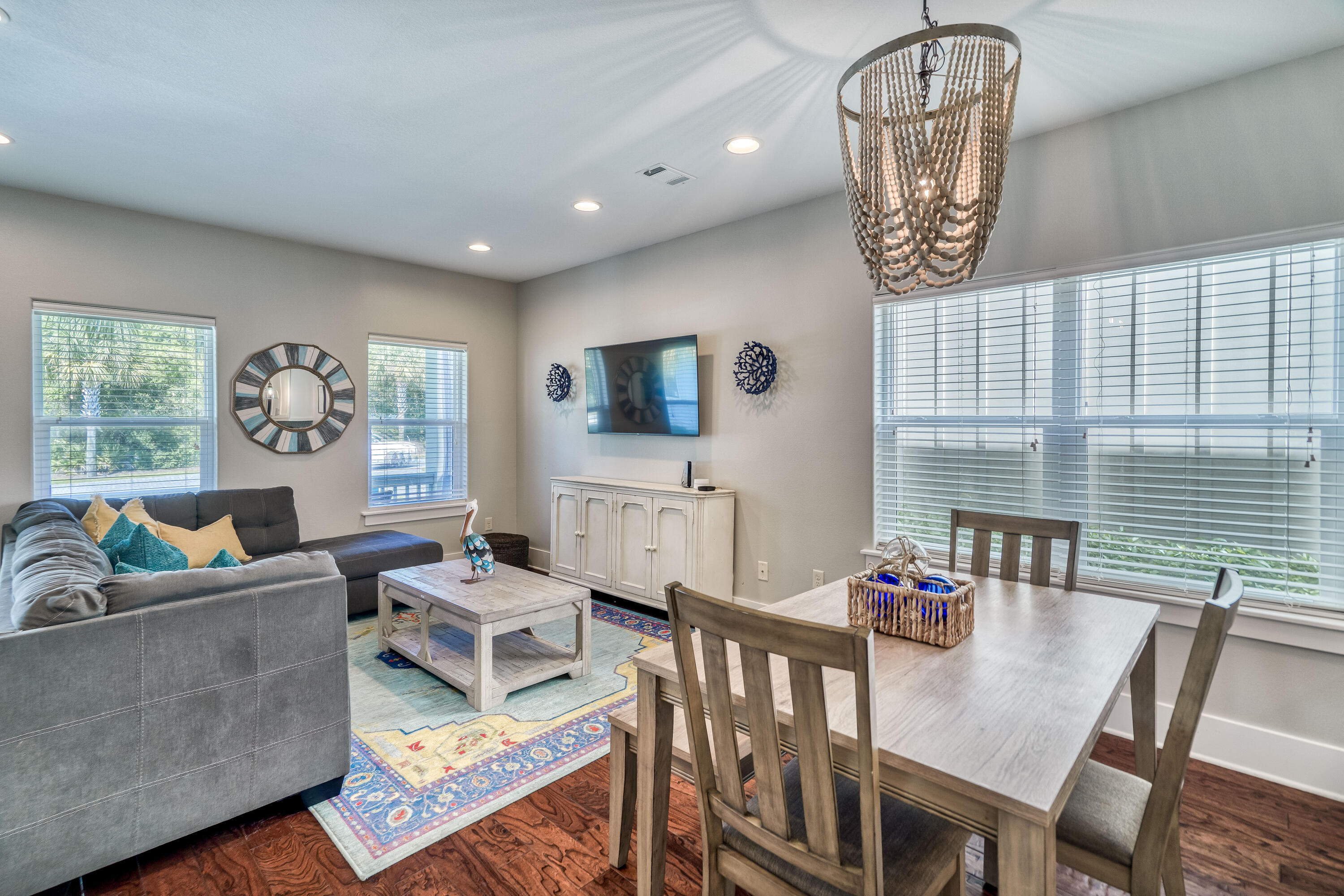 BEACH NEST - Residential