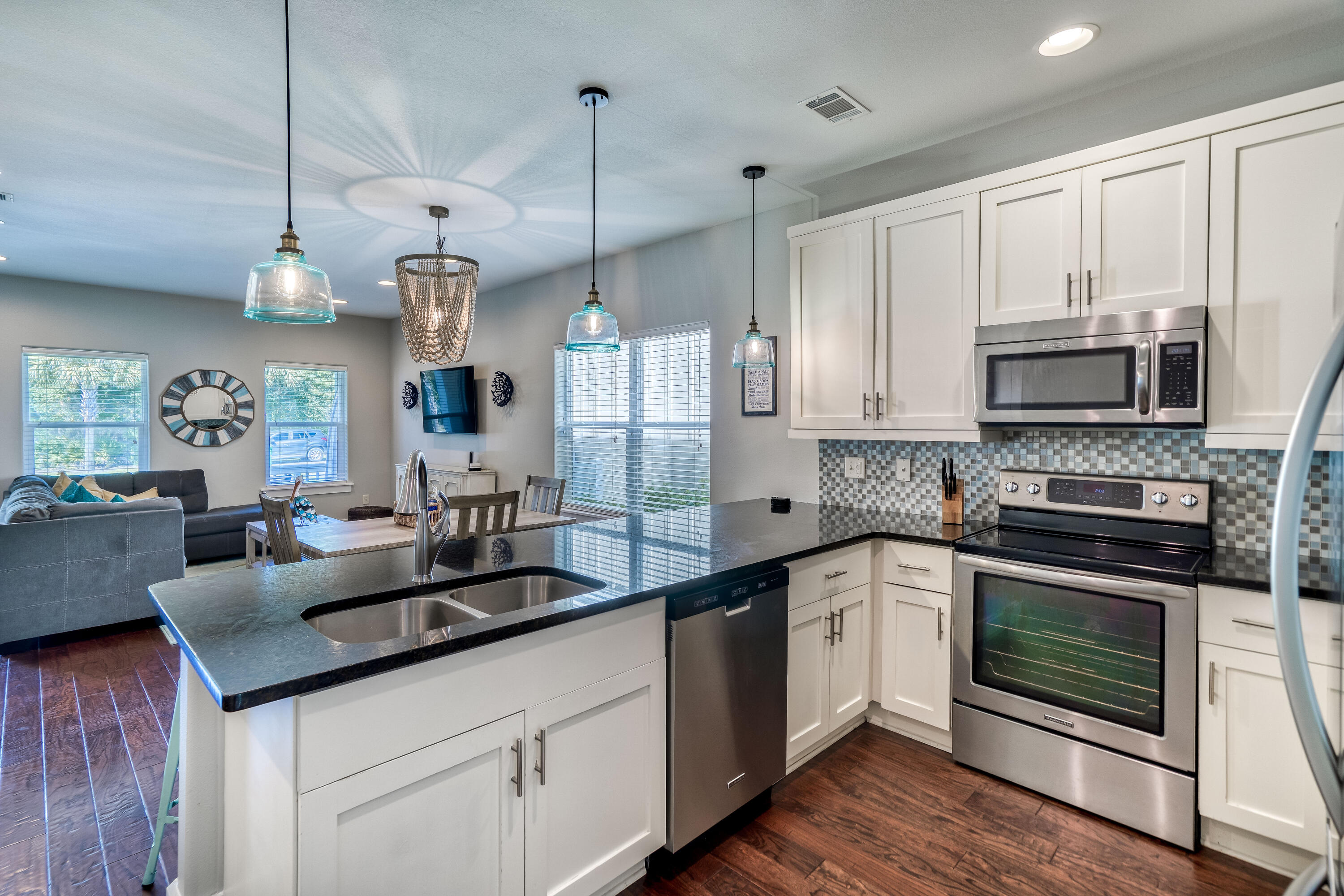 BEACH NEST - Residential