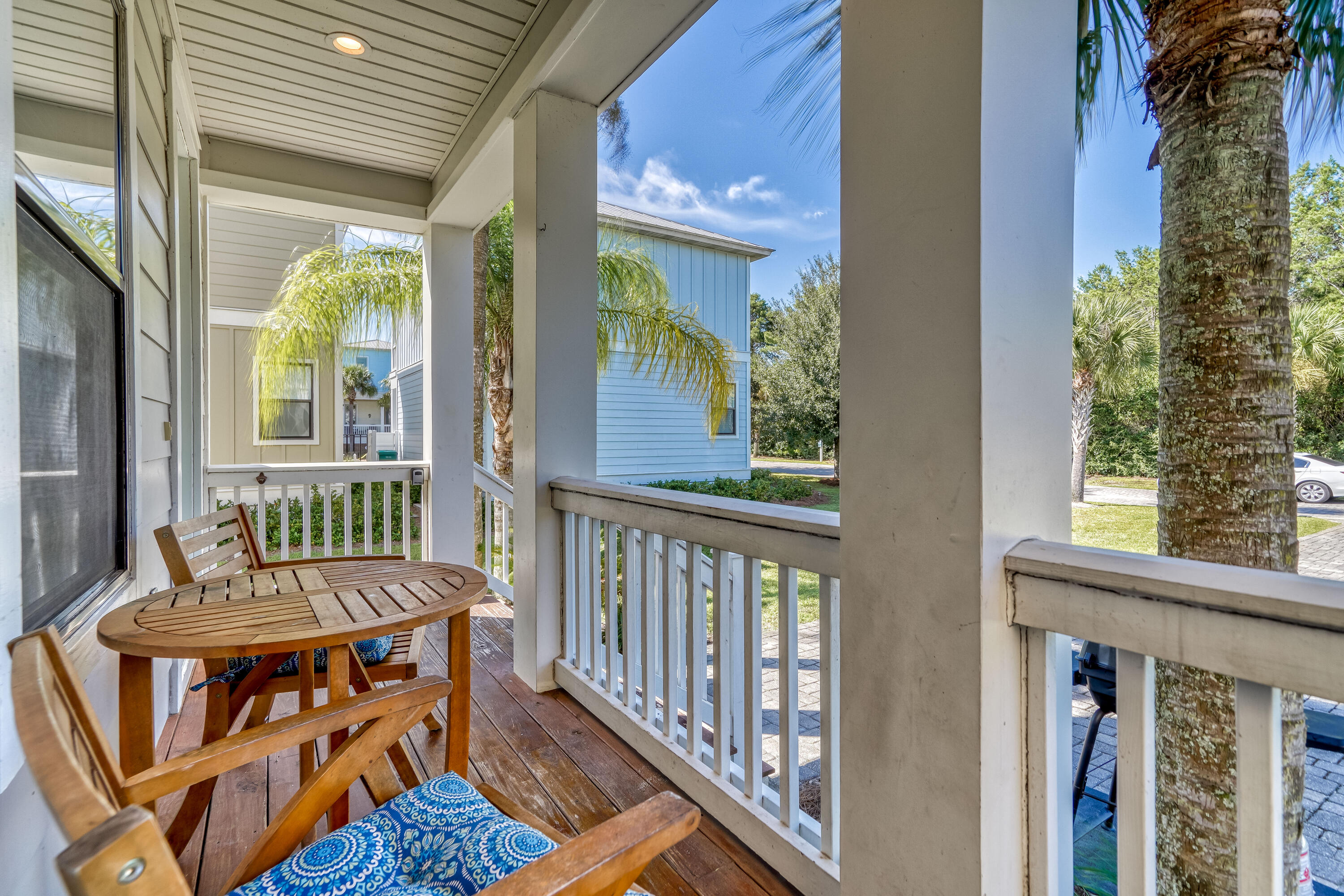 BEACH NEST - Residential