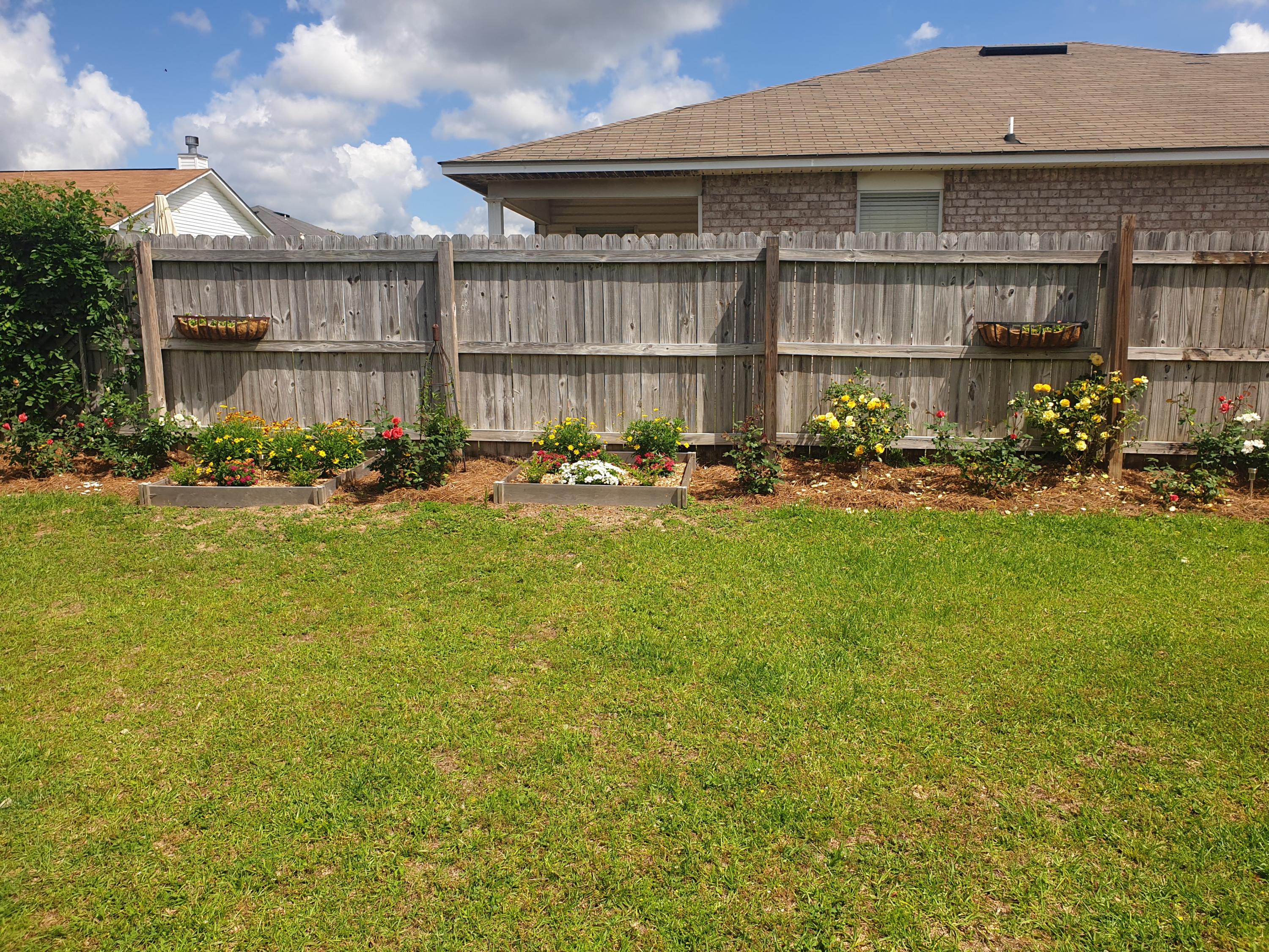 REDSTONE ESTATES - Residential