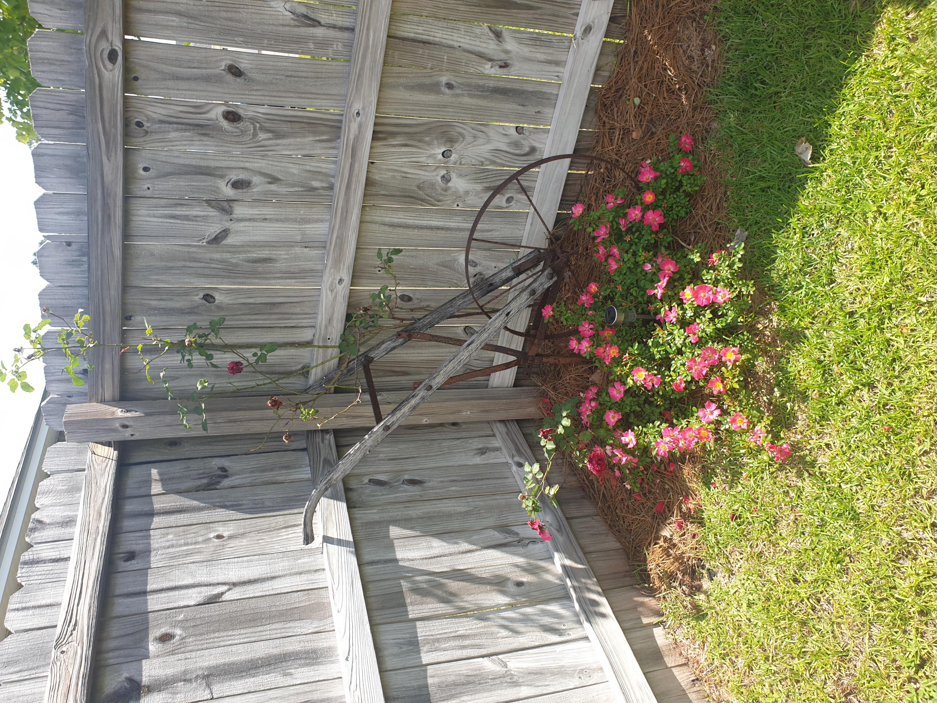 REDSTONE ESTATES - Residential