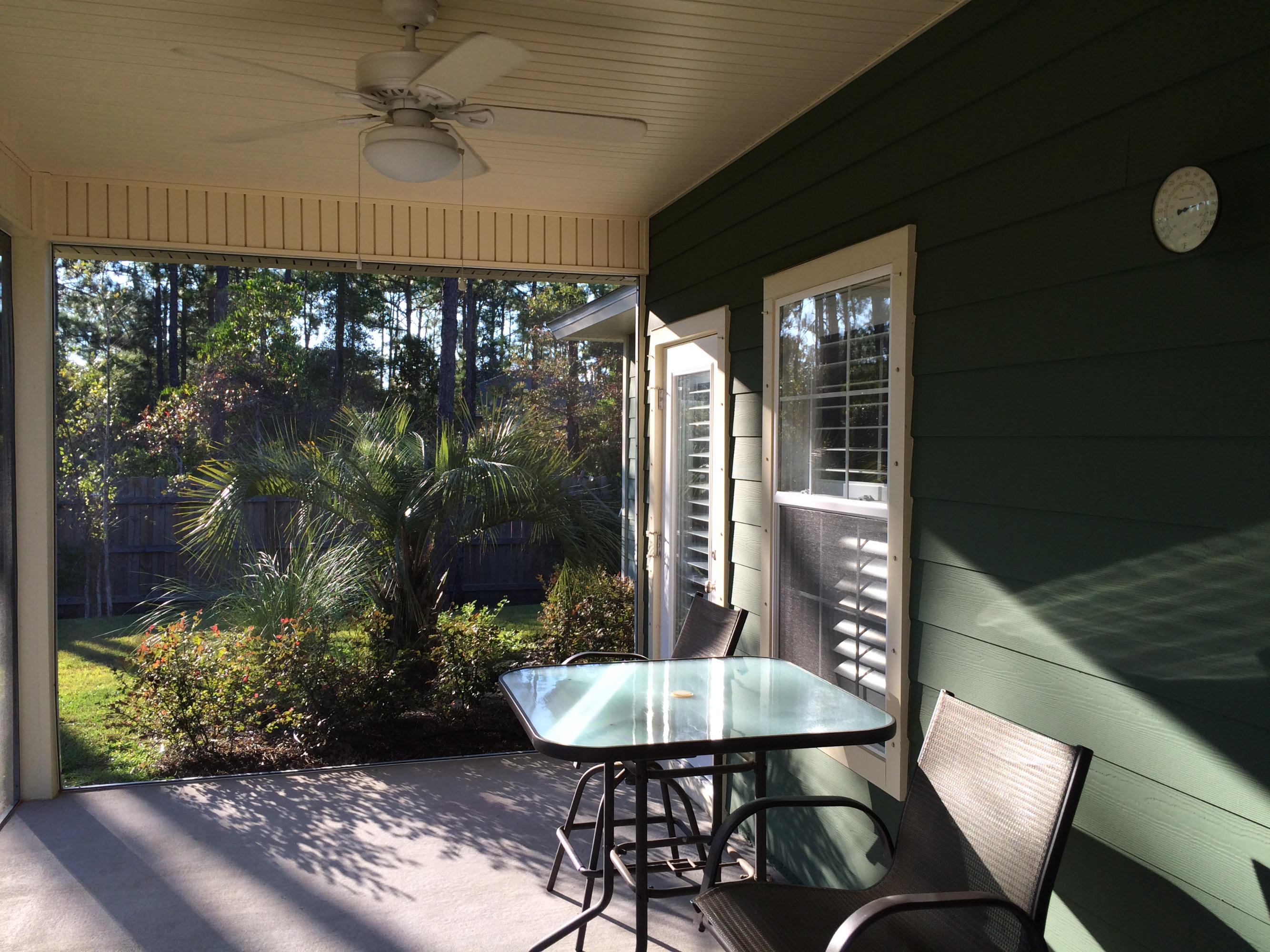 BAYOU PINES 1ST ADD - Residential