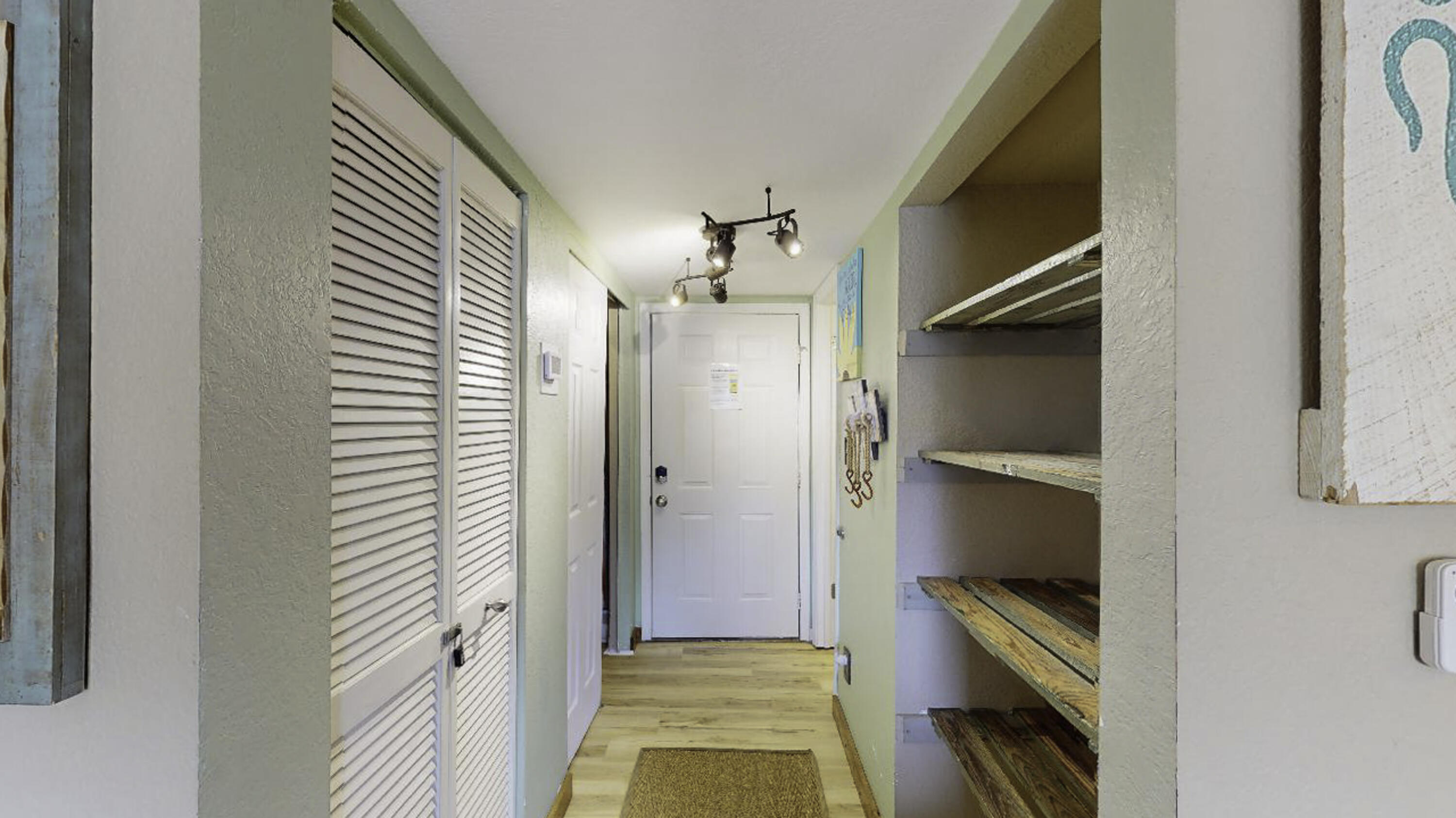 BEACHFRONT 2 PH 1 - Residential