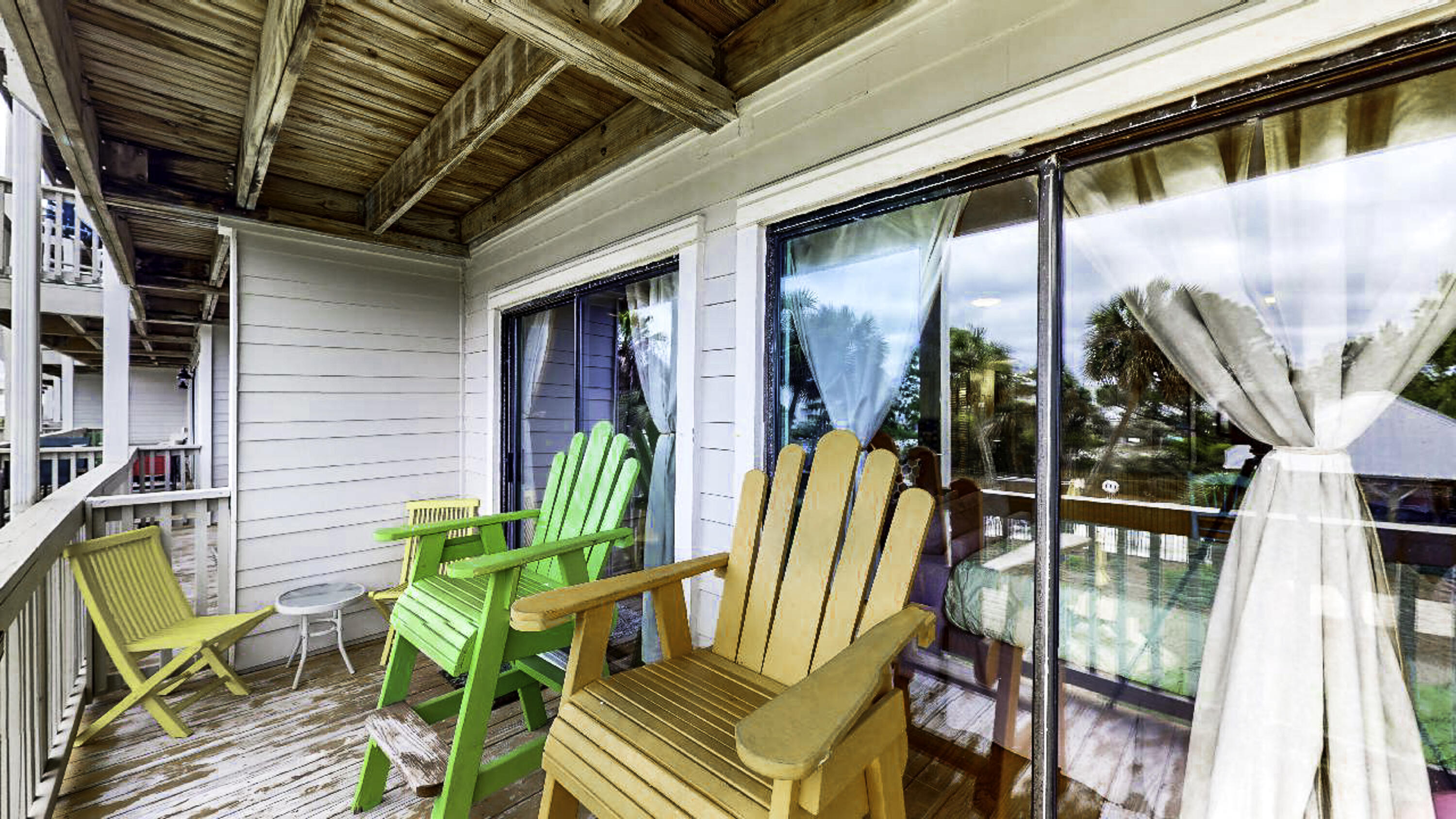 BEACHFRONT 2 PH 1 - Residential