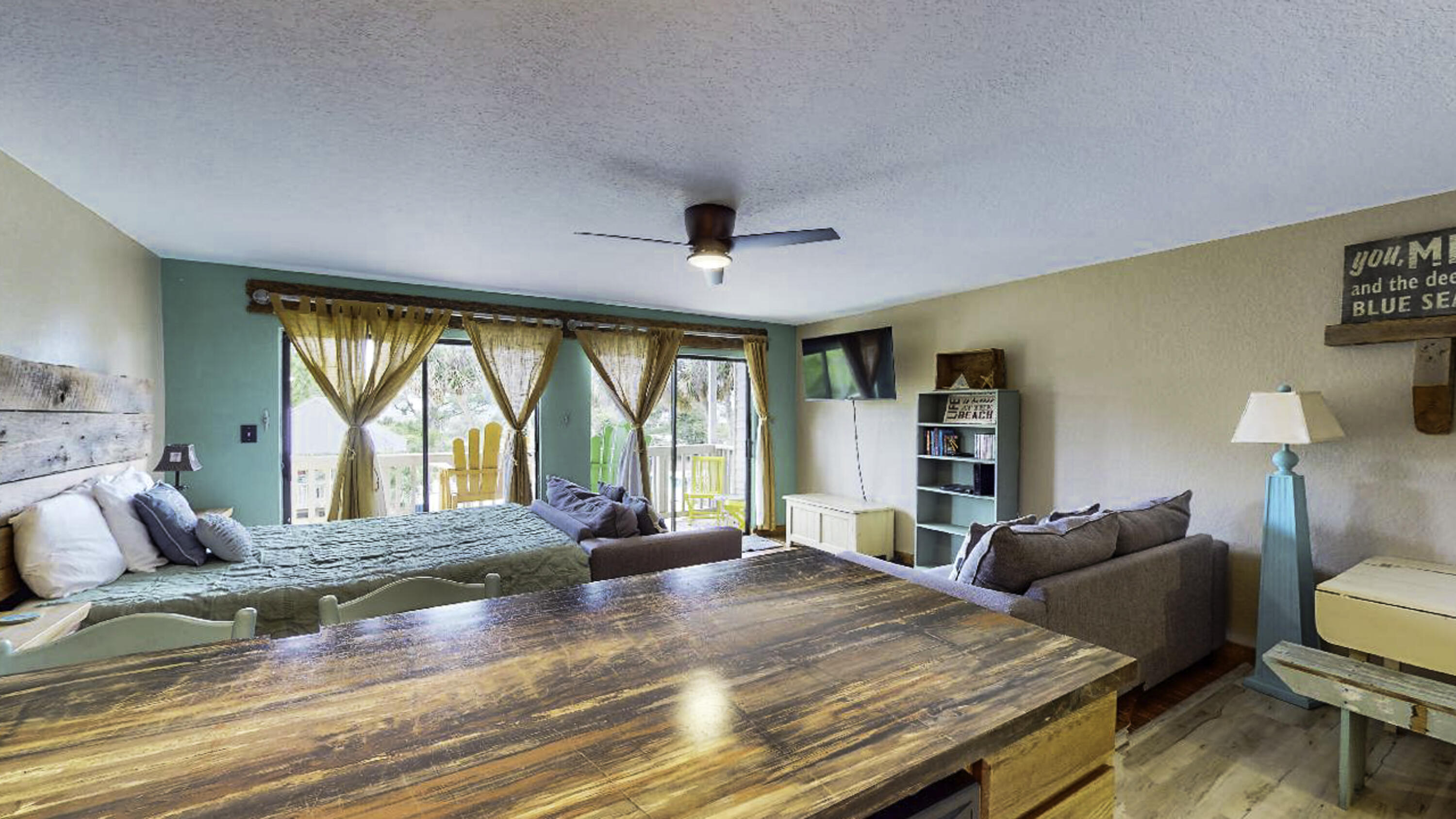 BEACHFRONT 2 PH 1 - Residential