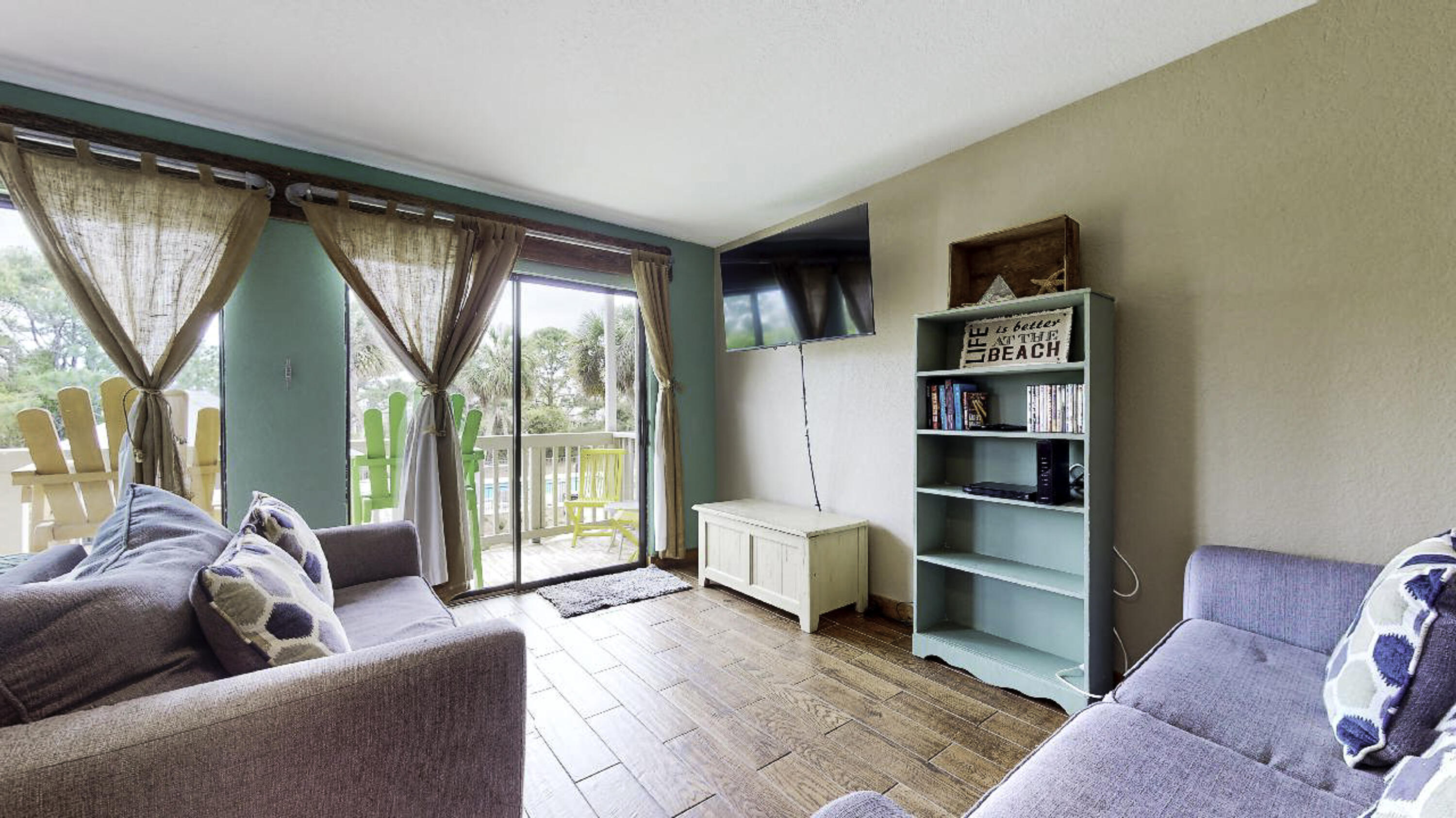 BEACHFRONT 2 PH 1 - Residential