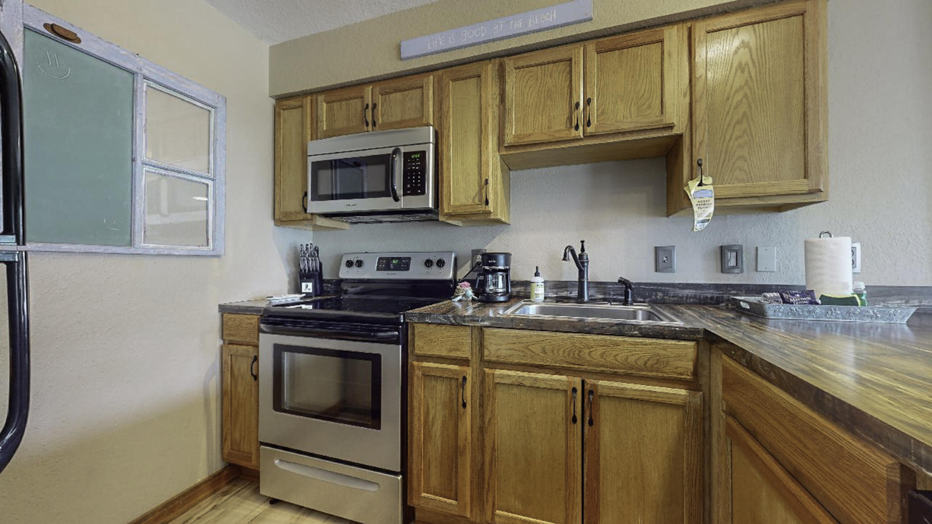 BEACHFRONT 2 PH 1 - Residential