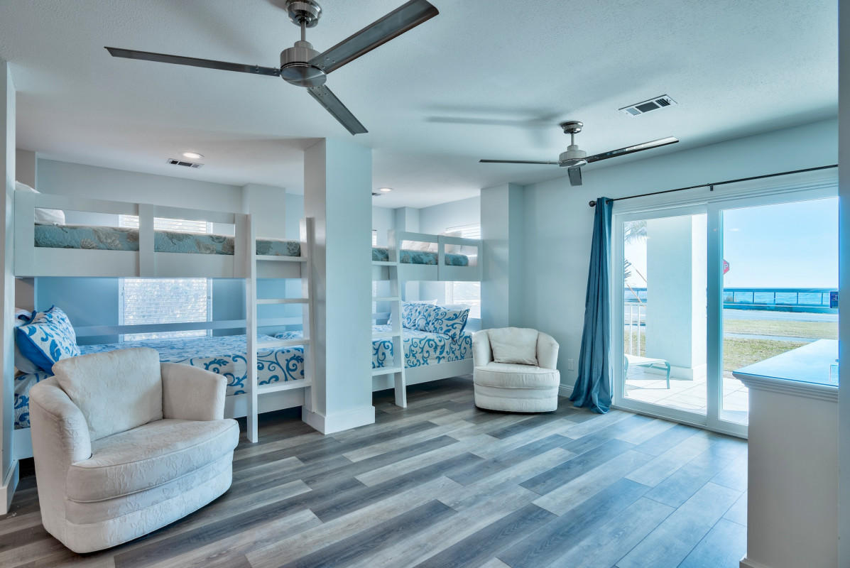 Maravilla Shores - Residential