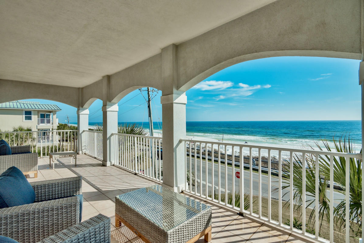 Maravilla Shores - Residential