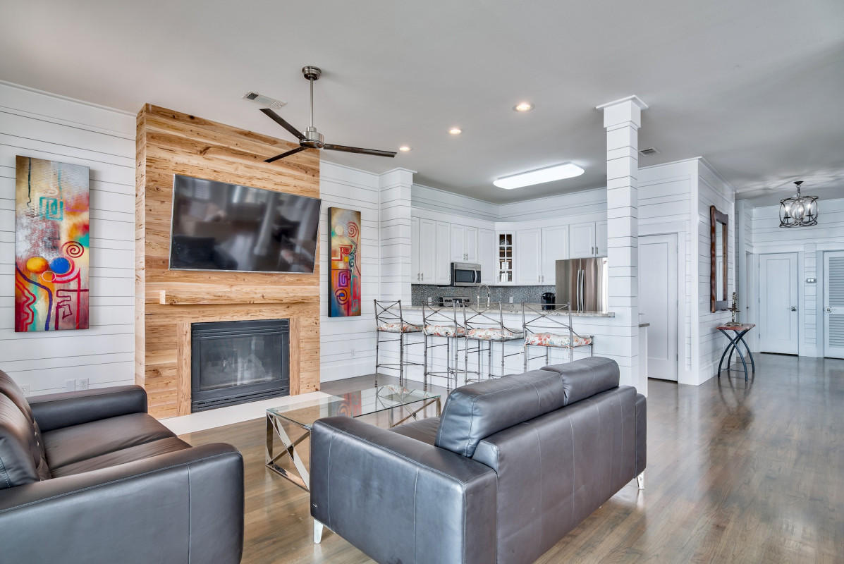 Maravilla Shores - Residential