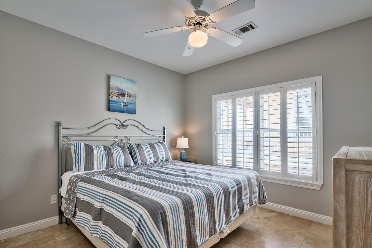 Maravilla Shores - Residential