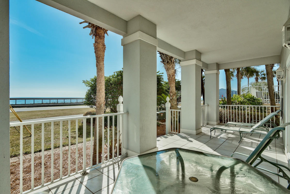 Maravilla Shores - Residential