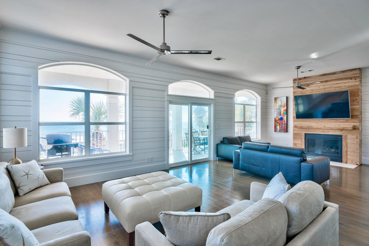 Maravilla Shores - Residential