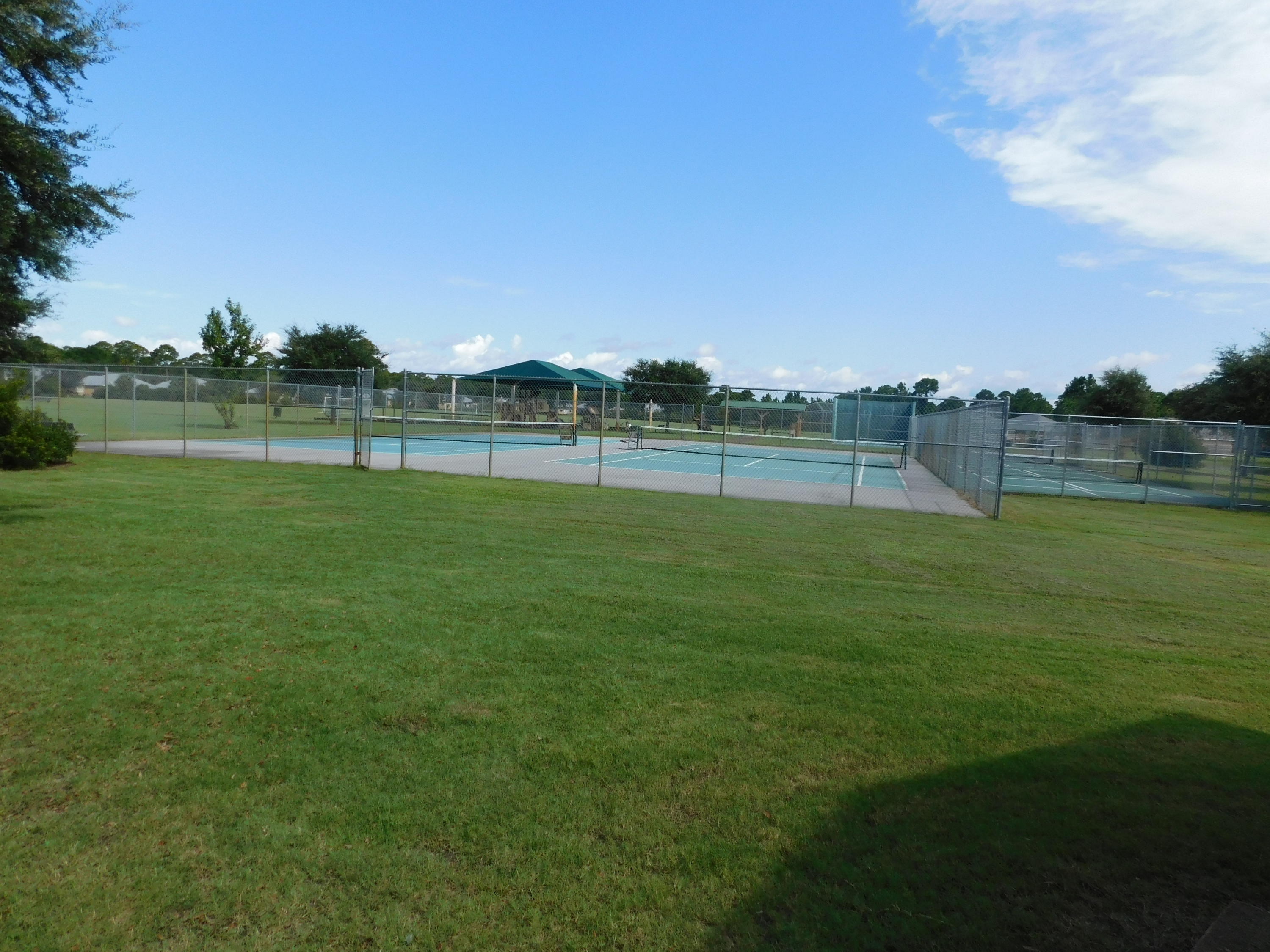 DRIFTWOOD ESTATES 1B - Residential
