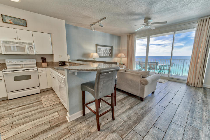 SHORES OF PANAMA - Residential