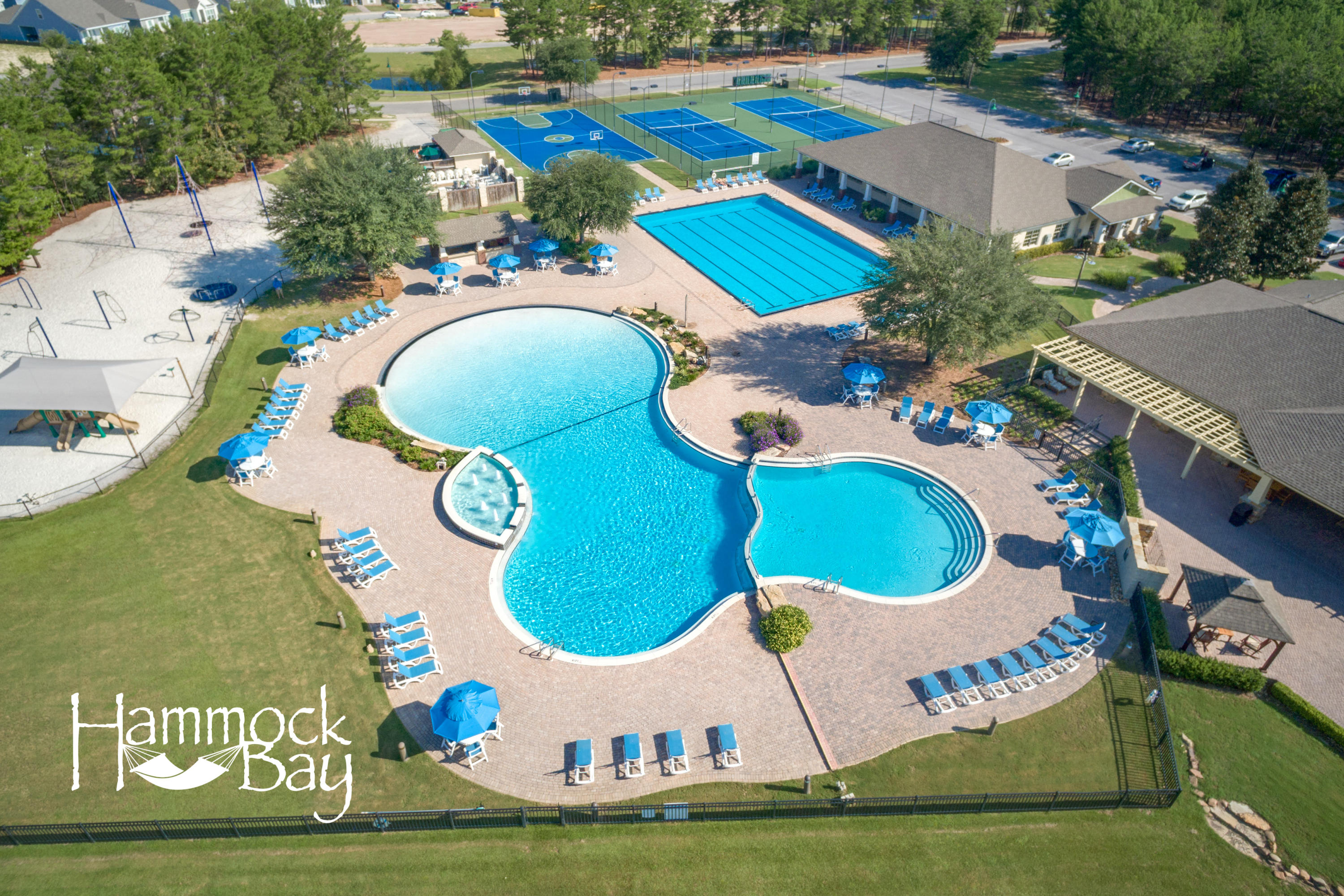 HAMMOCK BAY - Residential