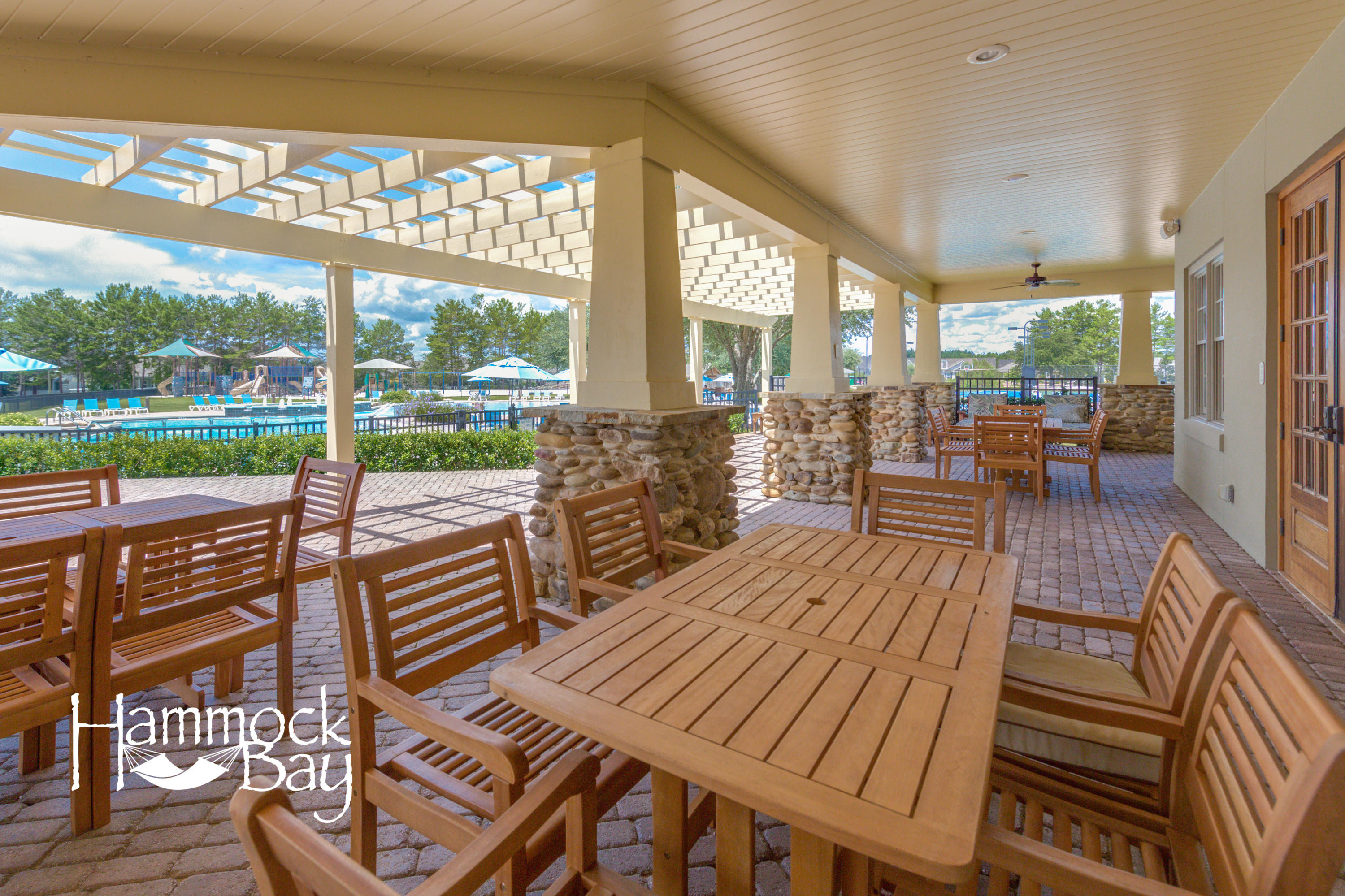 HAMMOCK BAY - Residential