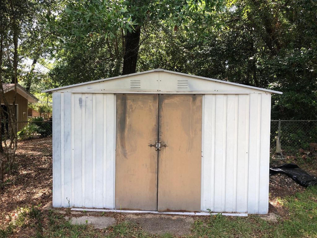 PINECREST HILLS - Residential