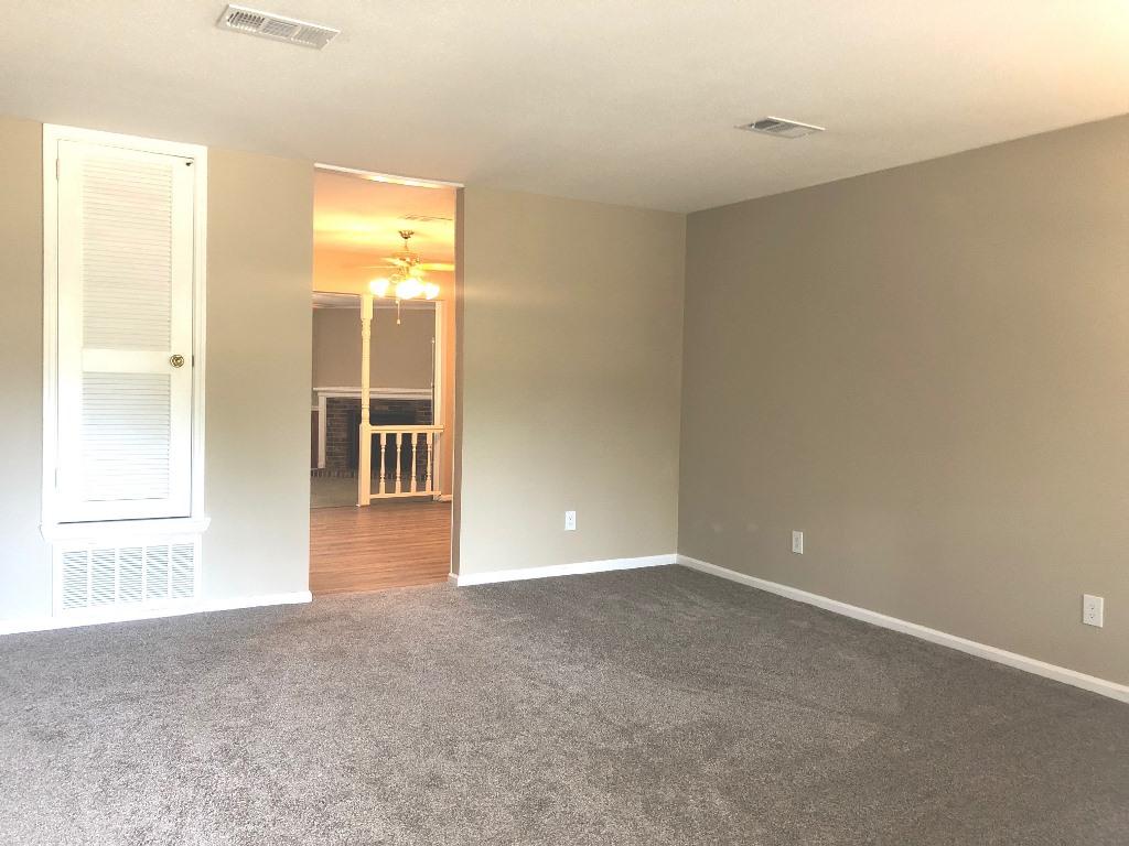 PINECREST HILLS - Residential