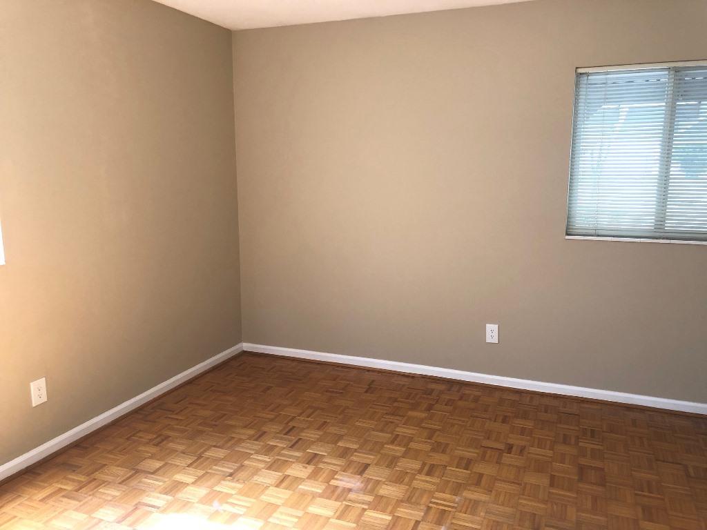 PINECREST HILLS - Residential