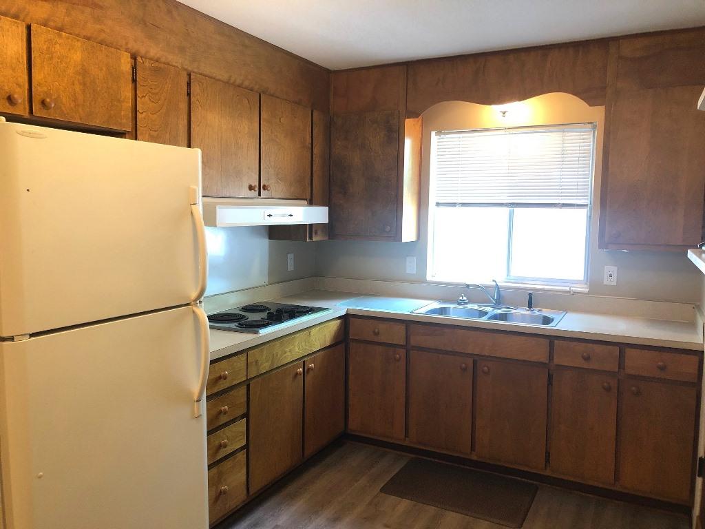 PINECREST HILLS - Residential