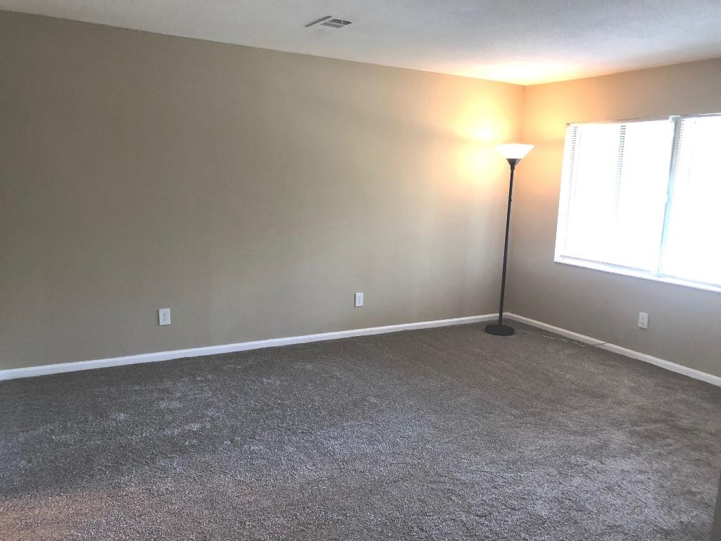 PINECREST HILLS - Residential