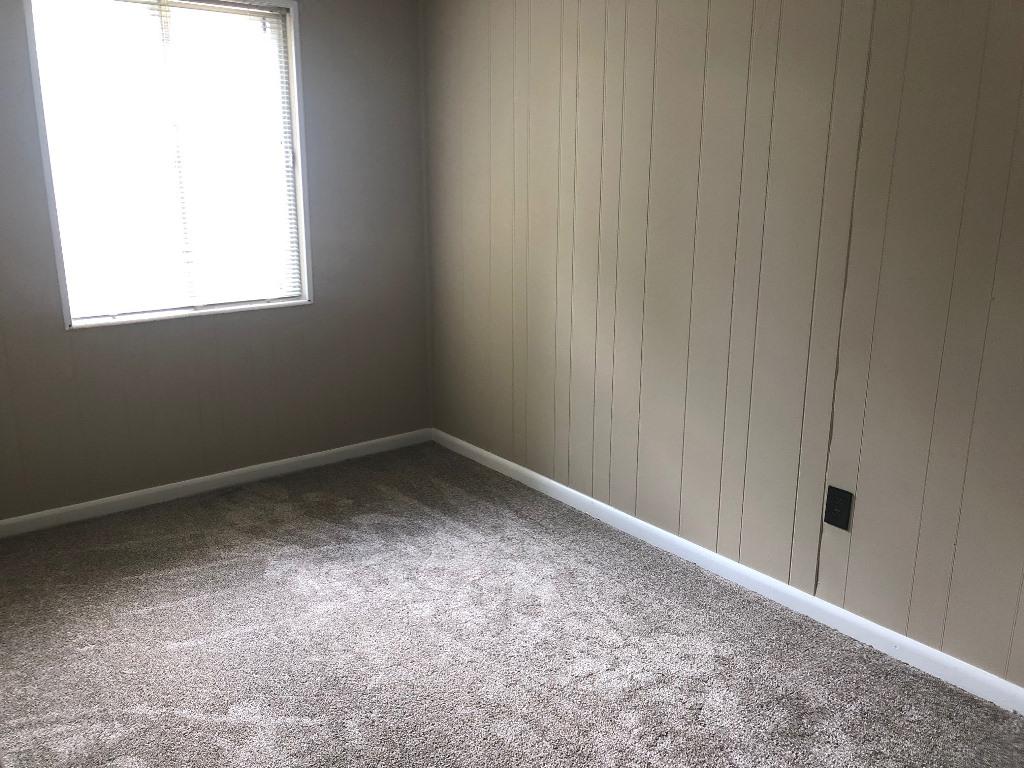 PINECREST HILLS - Residential