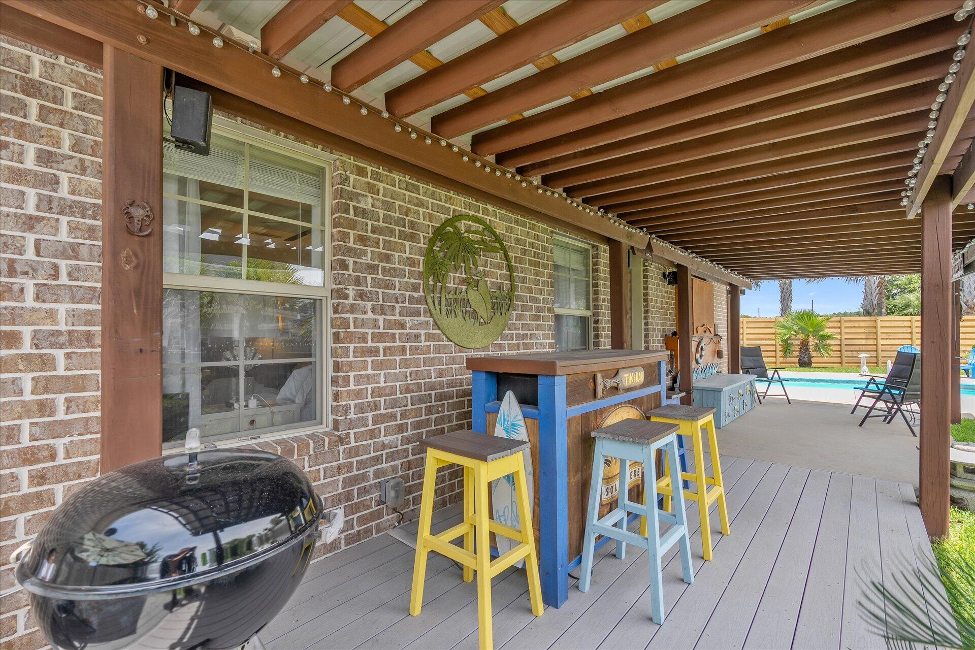 SOUNDSIDE MOORINGS - Residential