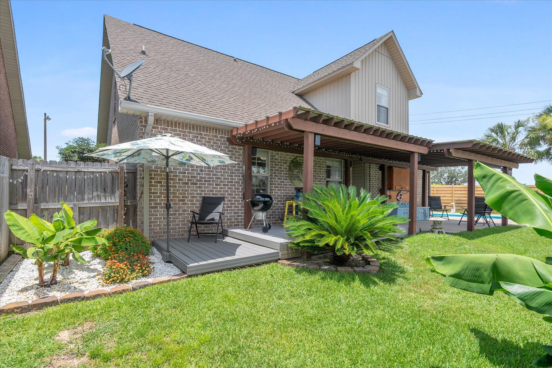 SOUNDSIDE MOORINGS - Residential