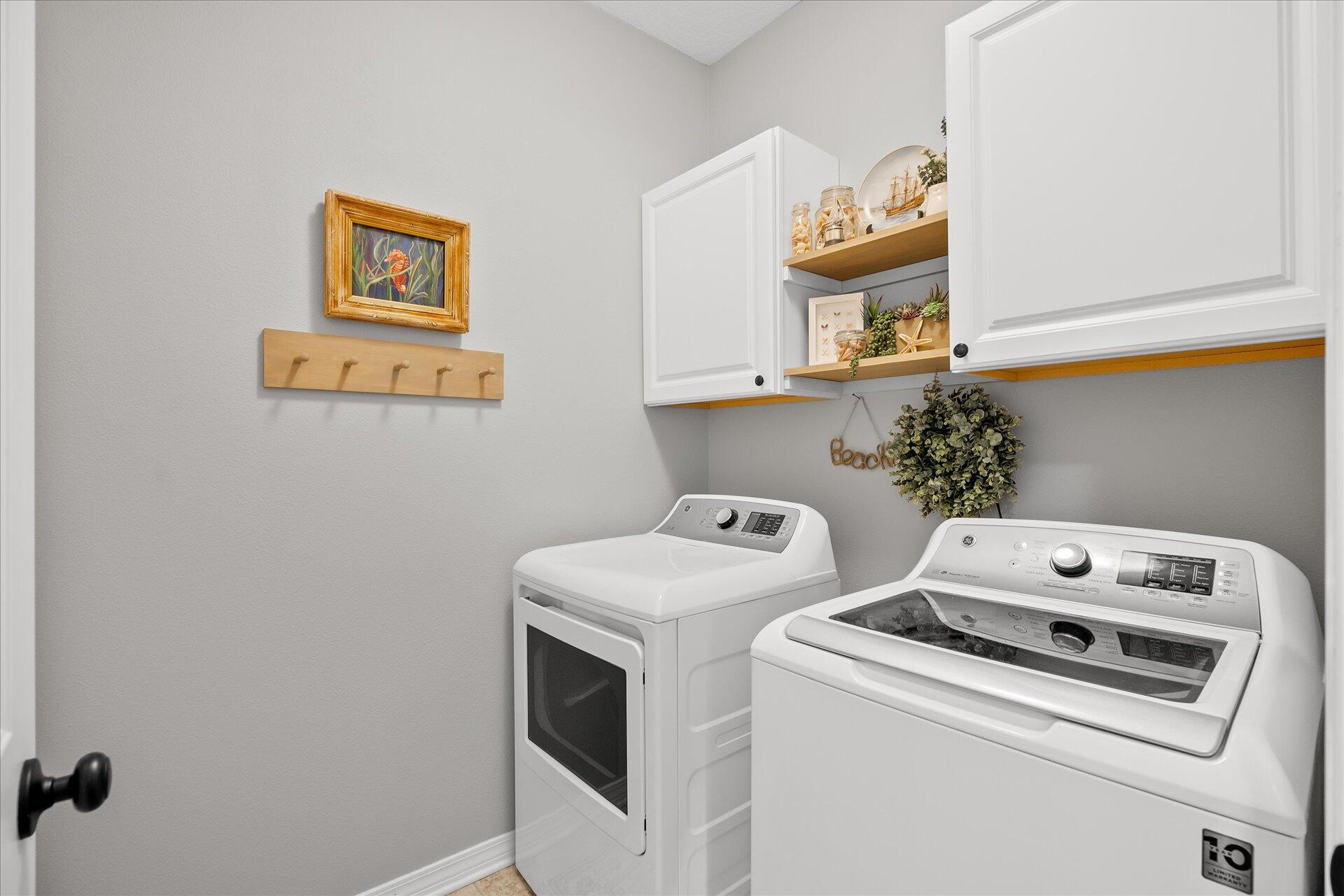 SOUNDSIDE MOORINGS - Residential