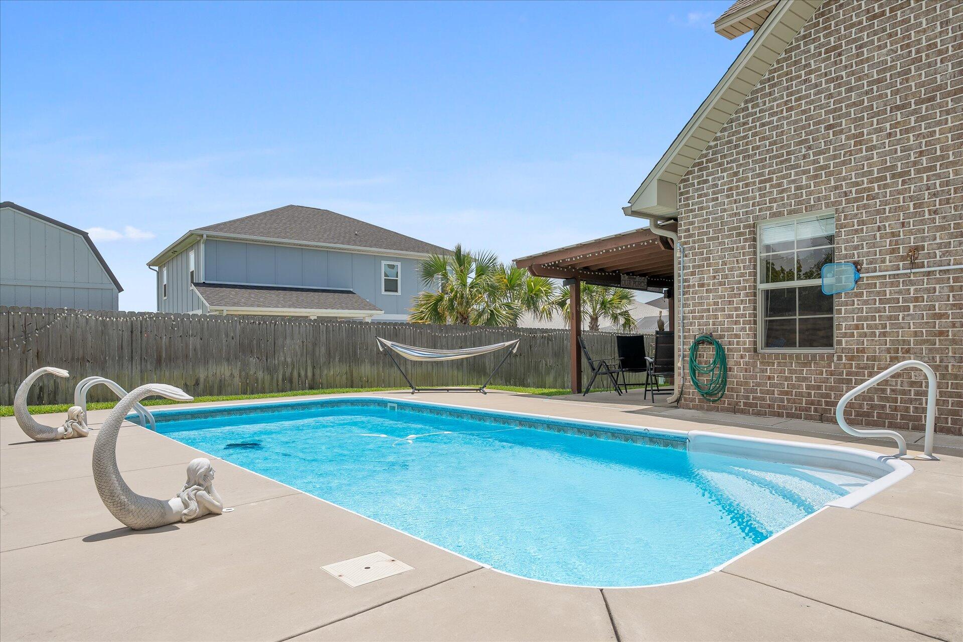 SOUNDSIDE MOORINGS - Residential