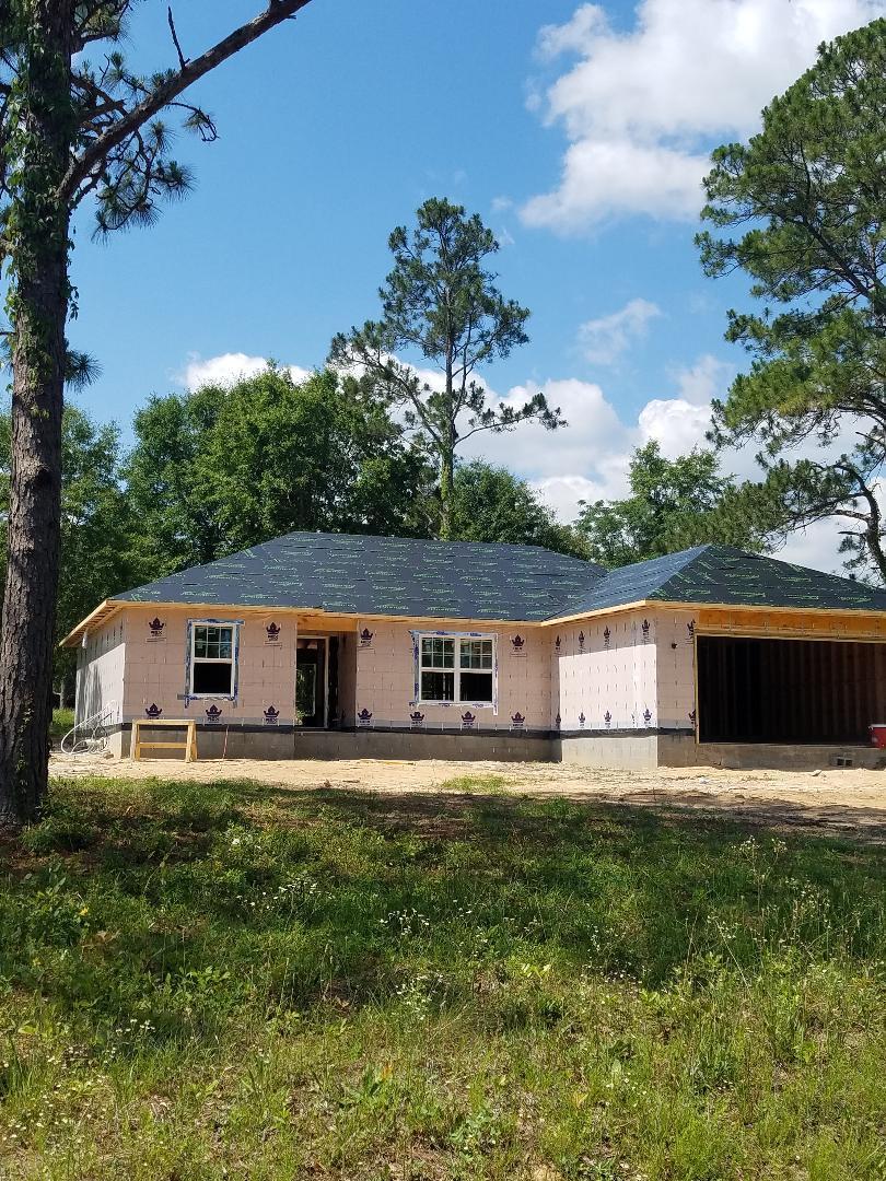 AMAZING NEW BUILD LOCATED IN BEAUTIFUL TEN LAKES ESTATES. HOME HAS TONS OF EXTRAS AT THIS GREAT PRICE! THIS 4 BEDROOM 2 BATH BRICK HOME IS LOCATED ON OVER 1 ACRE AND OFFERS A LARGE OPEN CONCEPT WITH LAMINATE FLOORING THROUGH OUT. HOME HAS PLENTY OF ROOM TO START A NEW LIFE WITH YOUR FAMILY IN A NEW HOME!