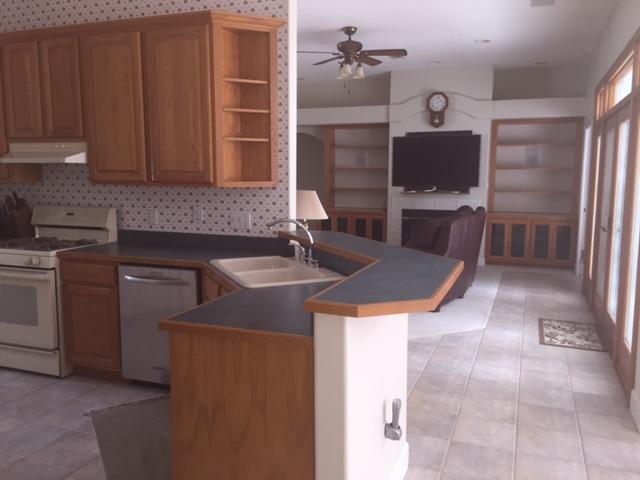 ROCKY BAYOU COUNTRY CLUB ESTATES 9 - Residential