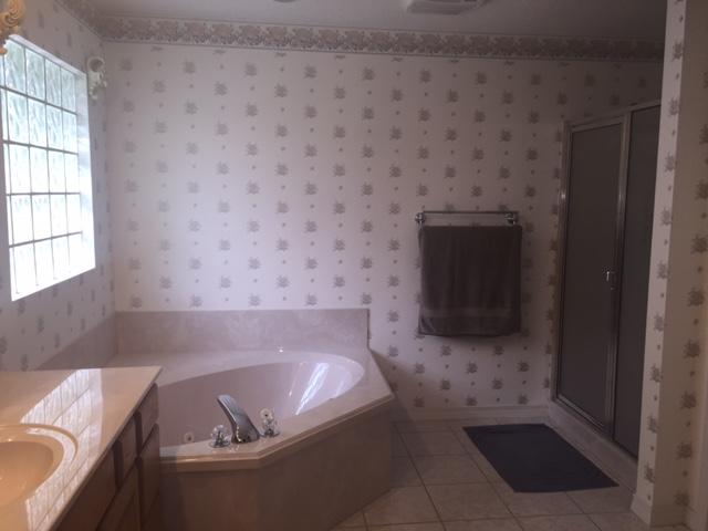 ROCKY BAYOU COUNTRY CLUB ESTATES 9 - Residential