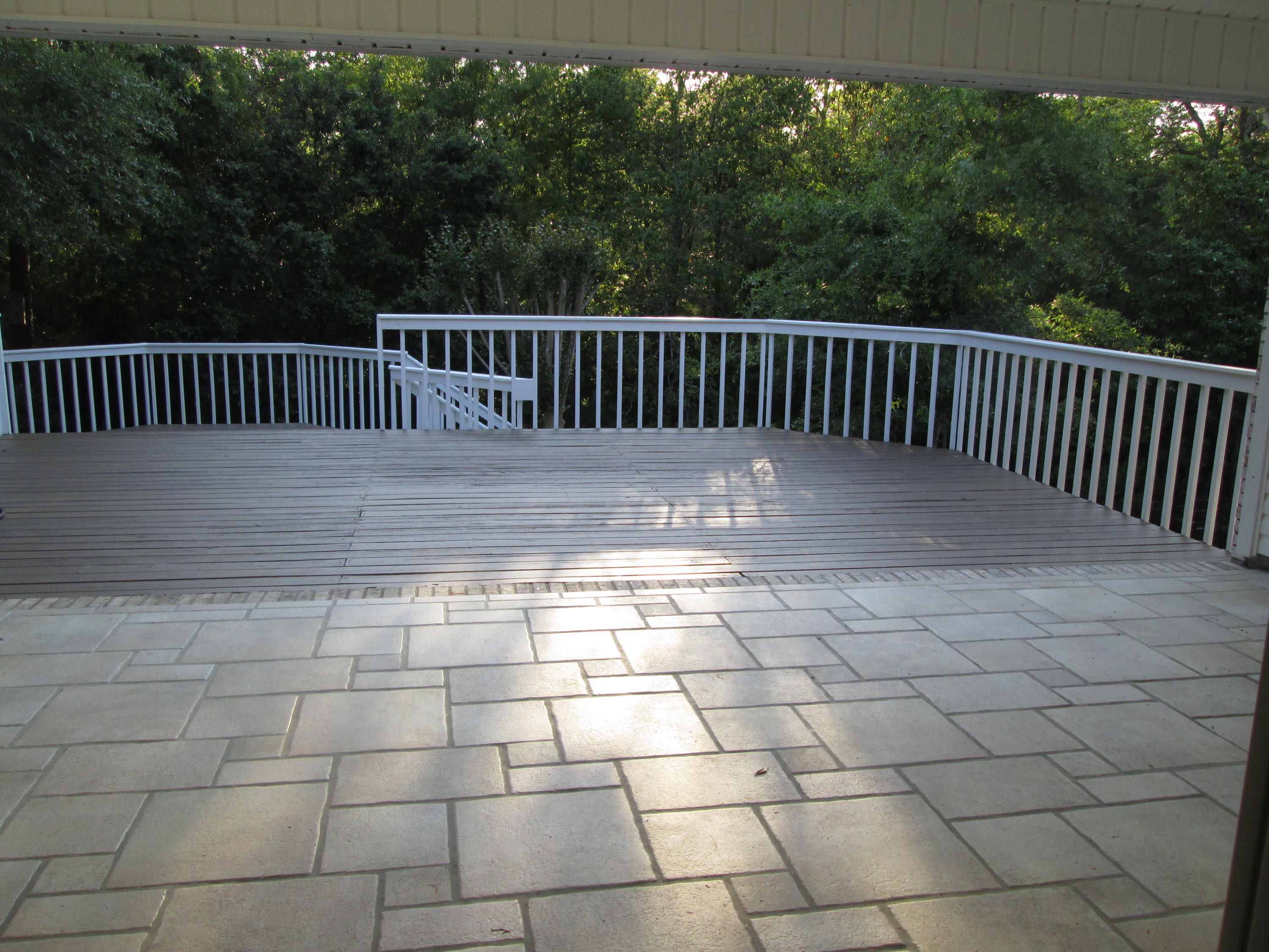 ROCKY BAYOU COUNTRY CLUB ESTATES 9 - Residential