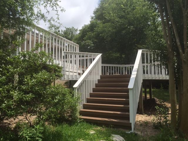 ROCKY BAYOU COUNTRY CLUB ESTATES 9 - Residential