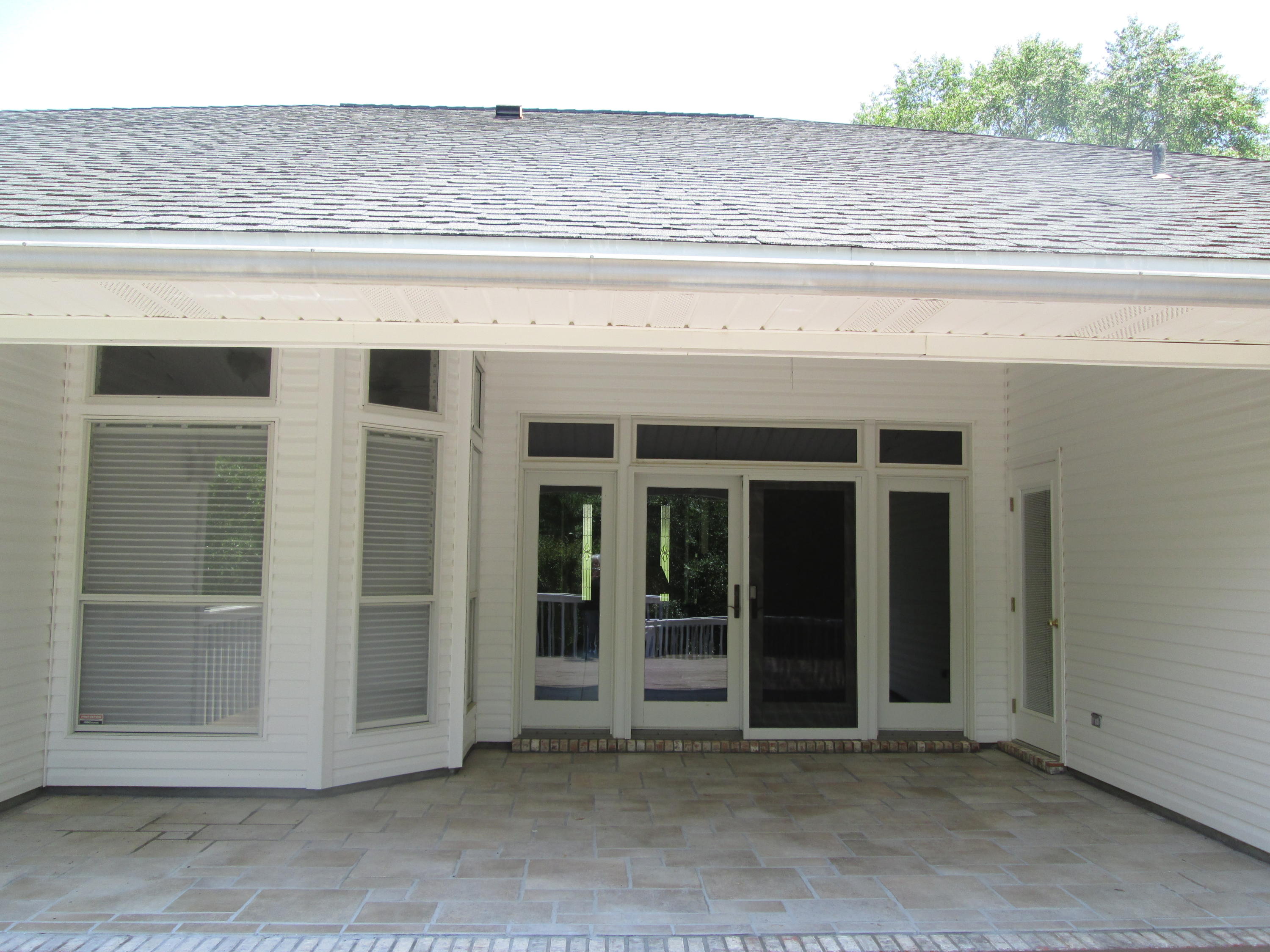 ROCKY BAYOU COUNTRY CLUB ESTATES 9 - Residential