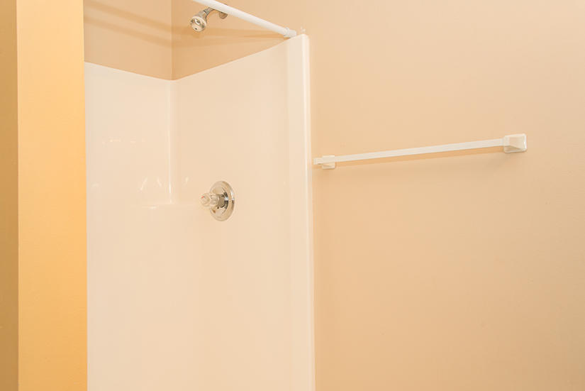 SEASHORE VILLAGE - Residential Lease