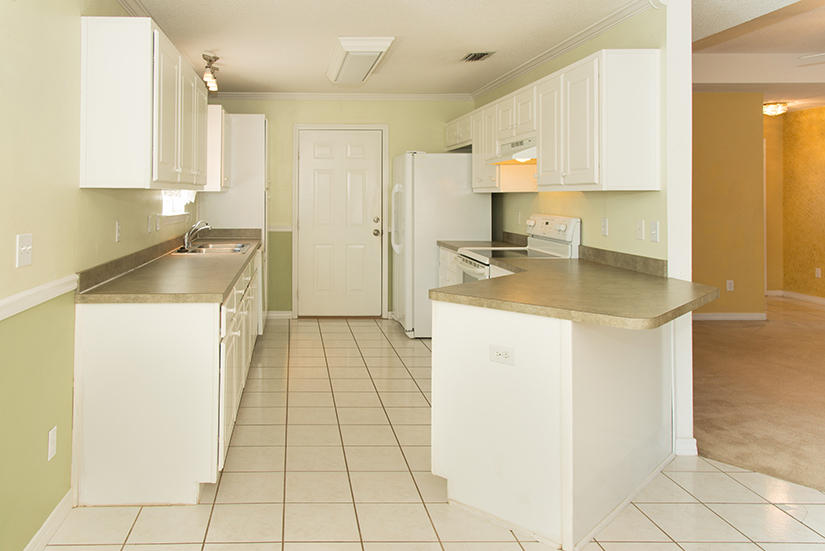 SEASHORE VILLAGE - Residential Lease