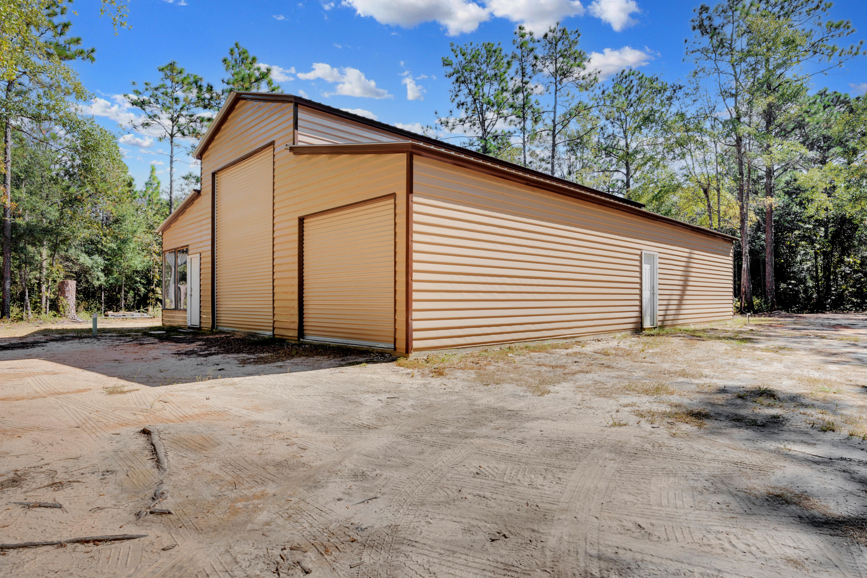 NORTH SUPERGROUP (221000.00) - Farm