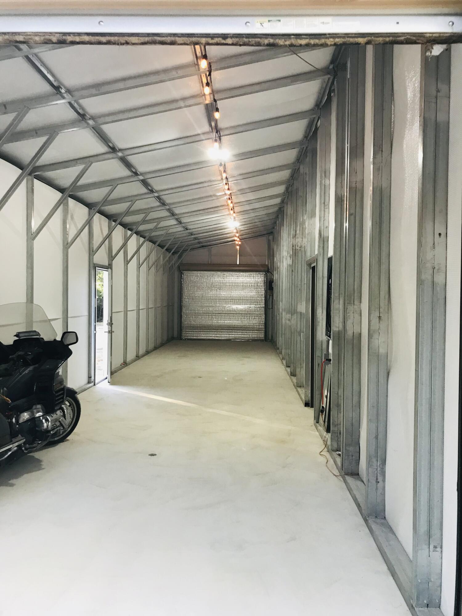 NORTH SUPERGROUP (221000.00) - Farm