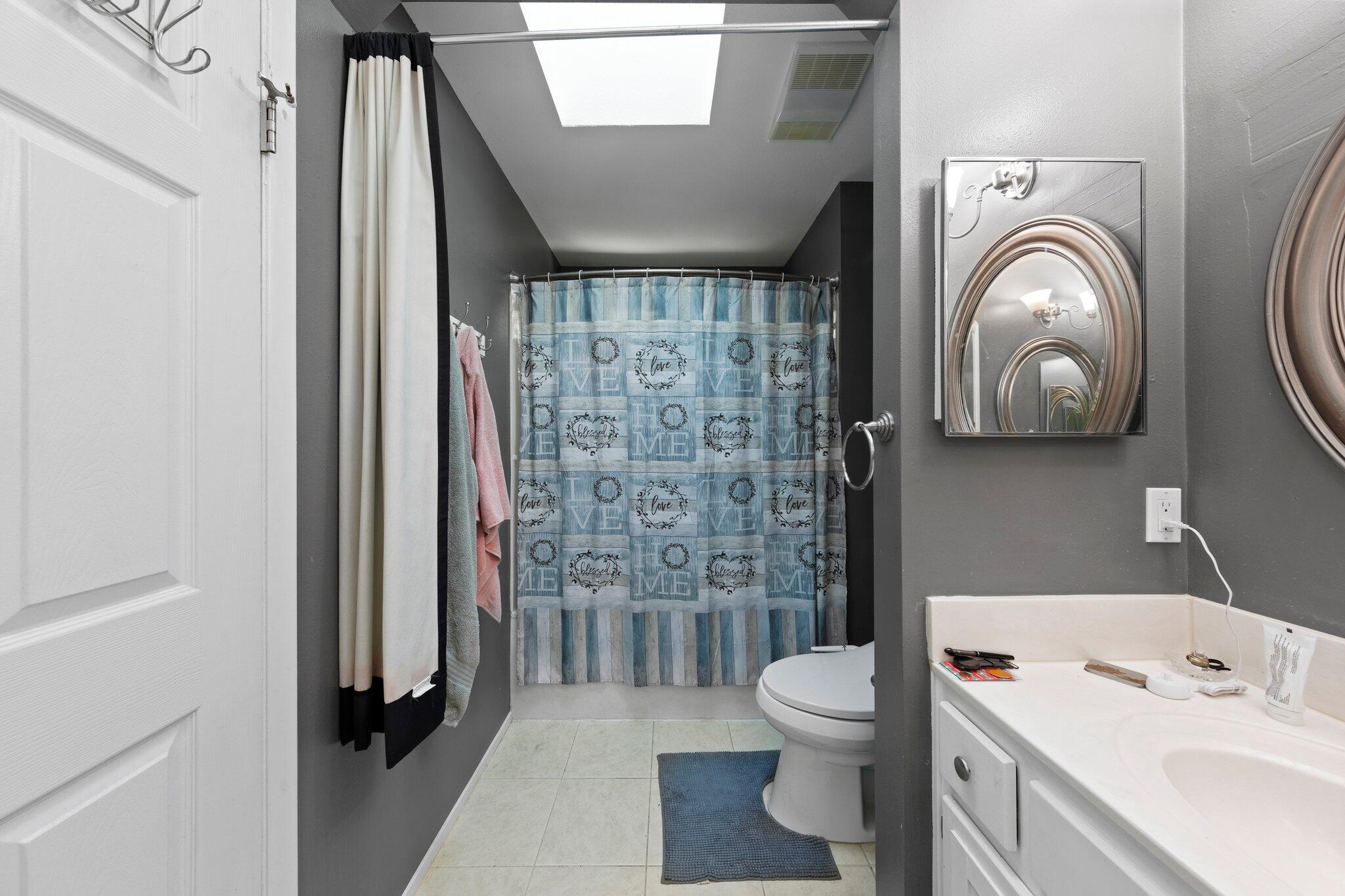 PARKWOOD LANE BLUEWATER BAY - Residential Lease