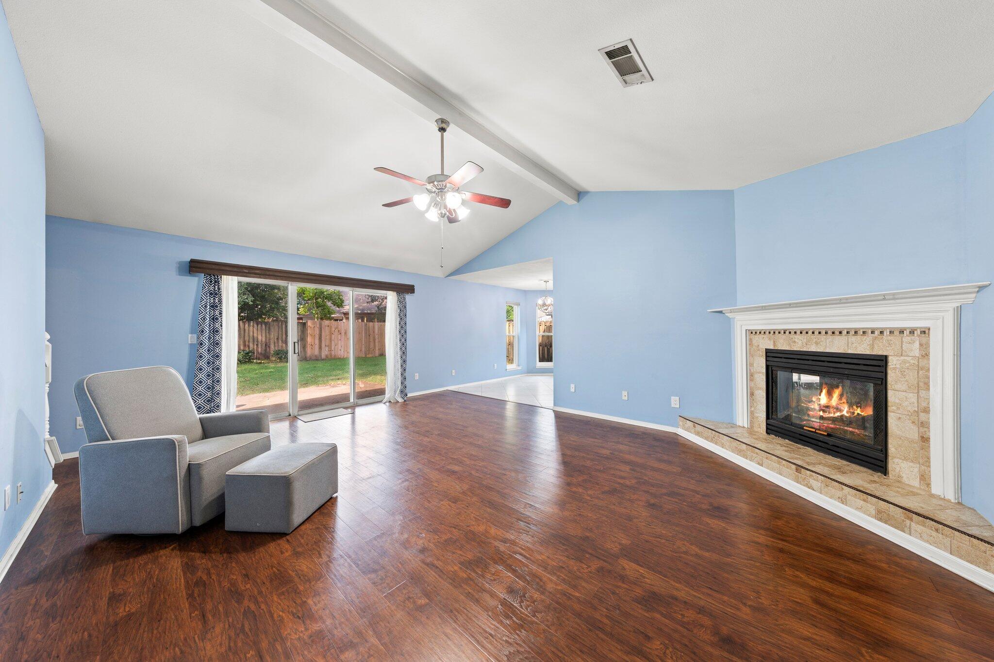 PARKWOOD LANE BLUEWATER BAY - Residential Lease