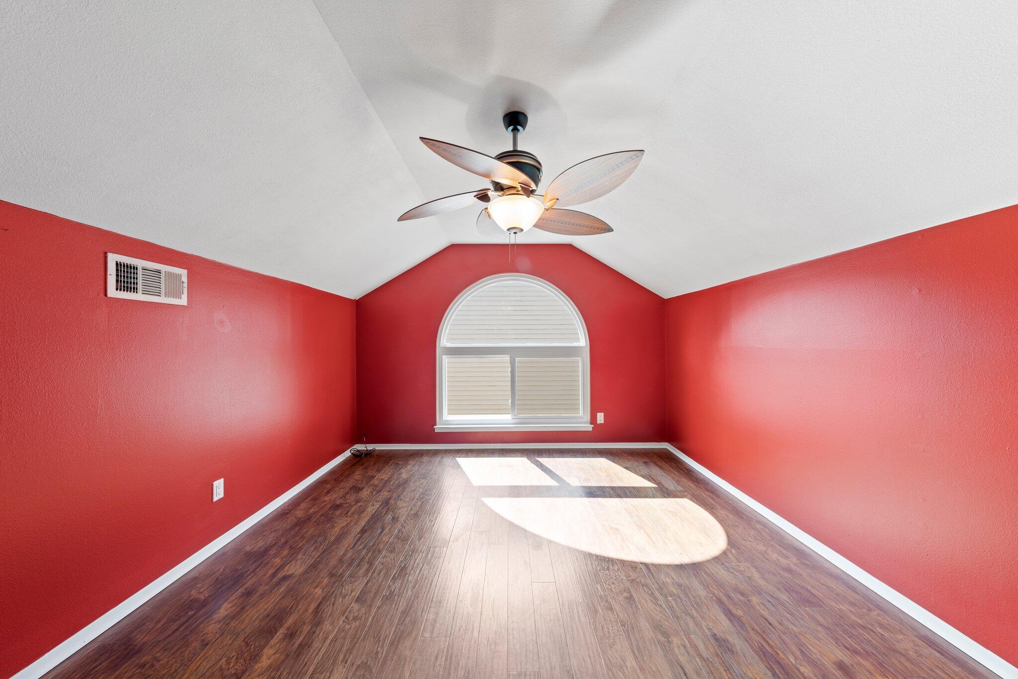 PARKWOOD LANE BLUEWATER BAY - Residential Lease