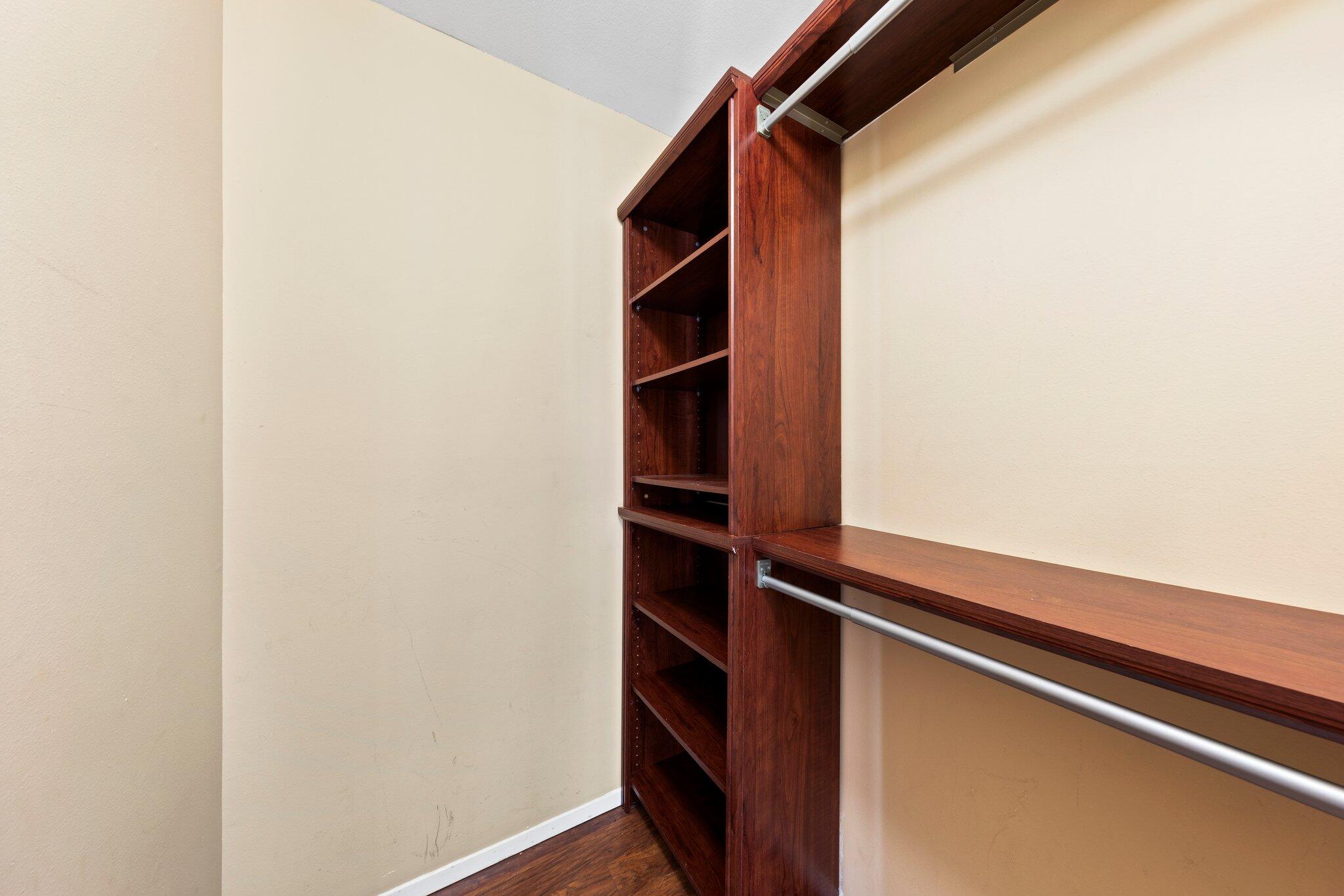 PARKWOOD LANE BLUEWATER BAY - Residential Lease